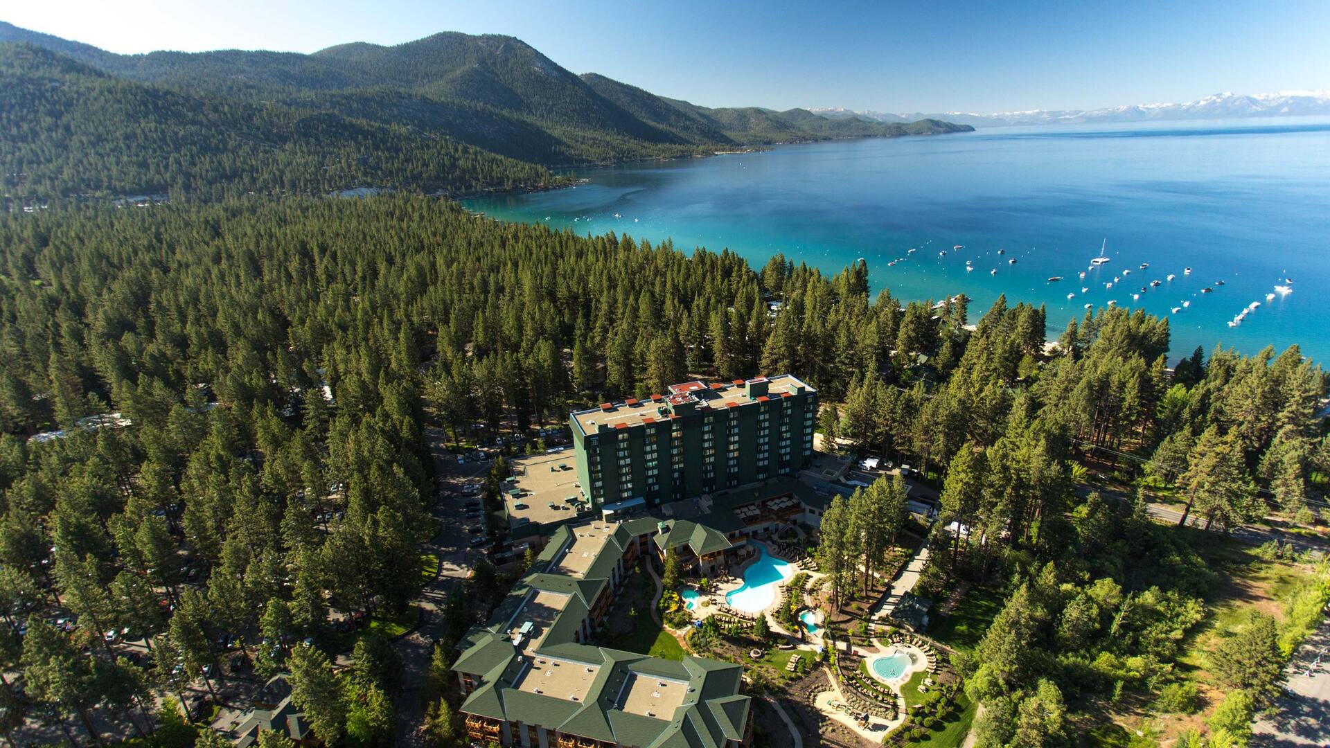 Exterior Hyatt Regency Lake Tahoe Resort, Spa & Casino 
