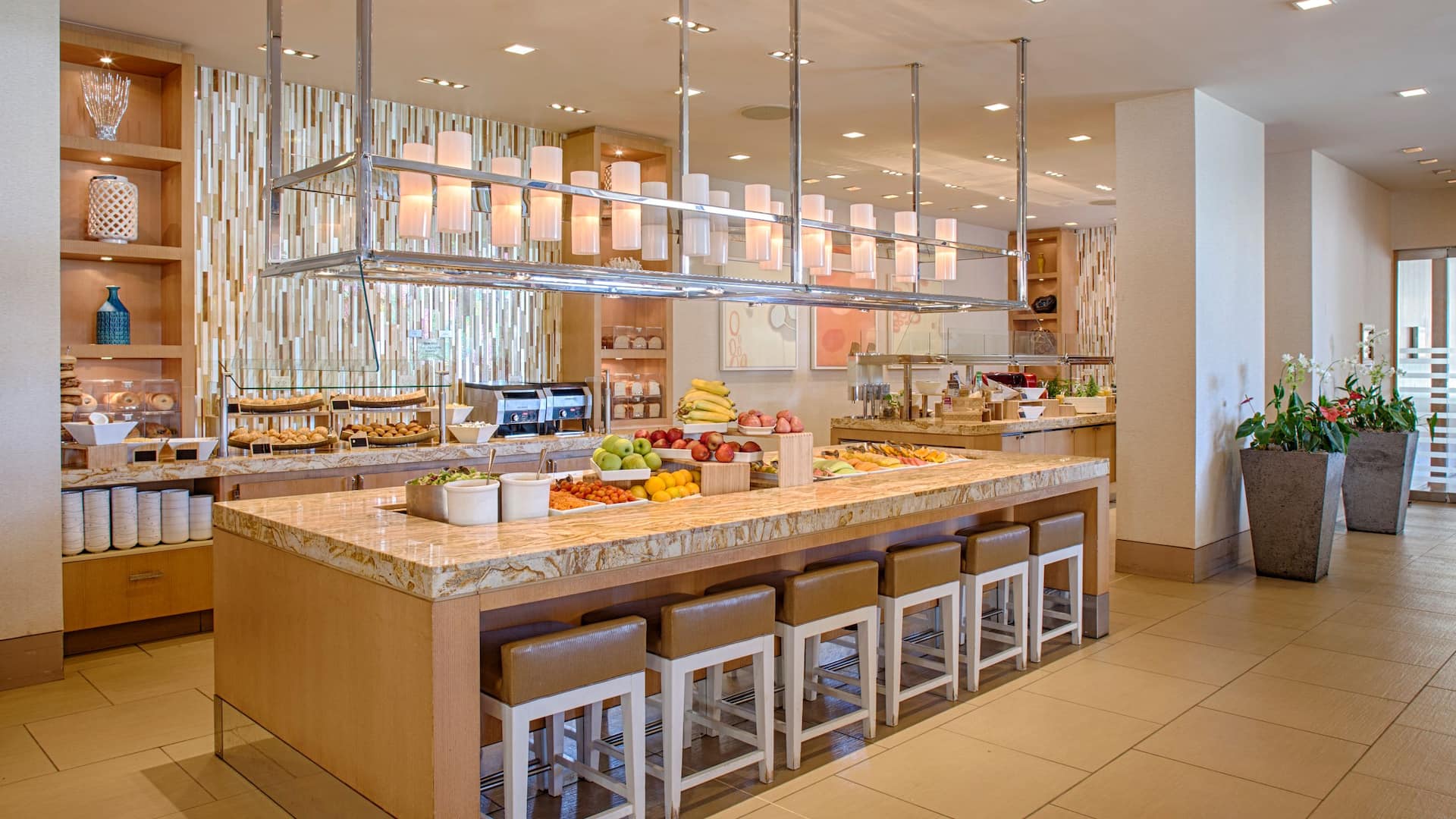 Hyatt Regency Waikiki Beach Resort and Spa Buffet