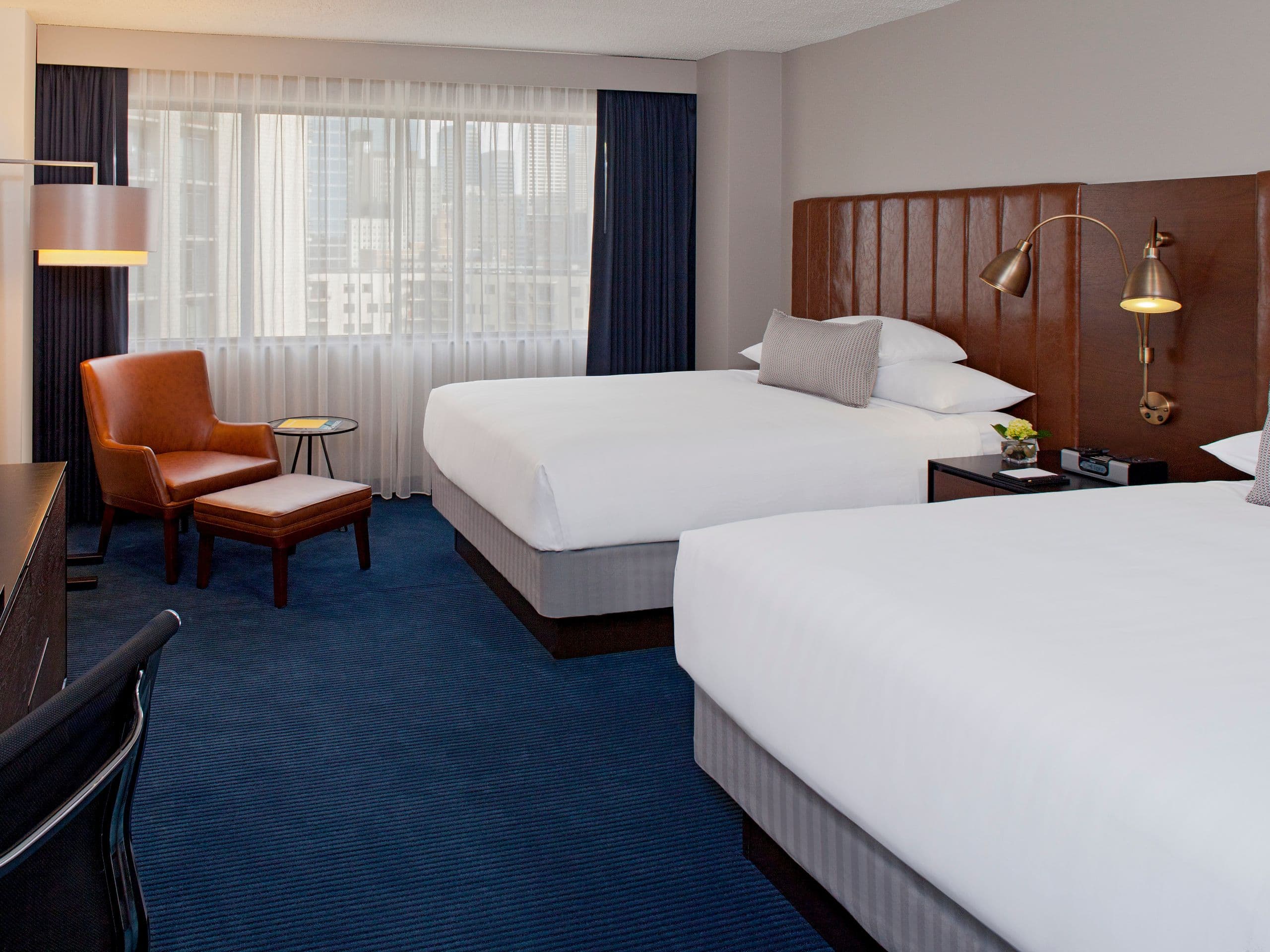 ADA compliant hotel room near Nicollet Mall