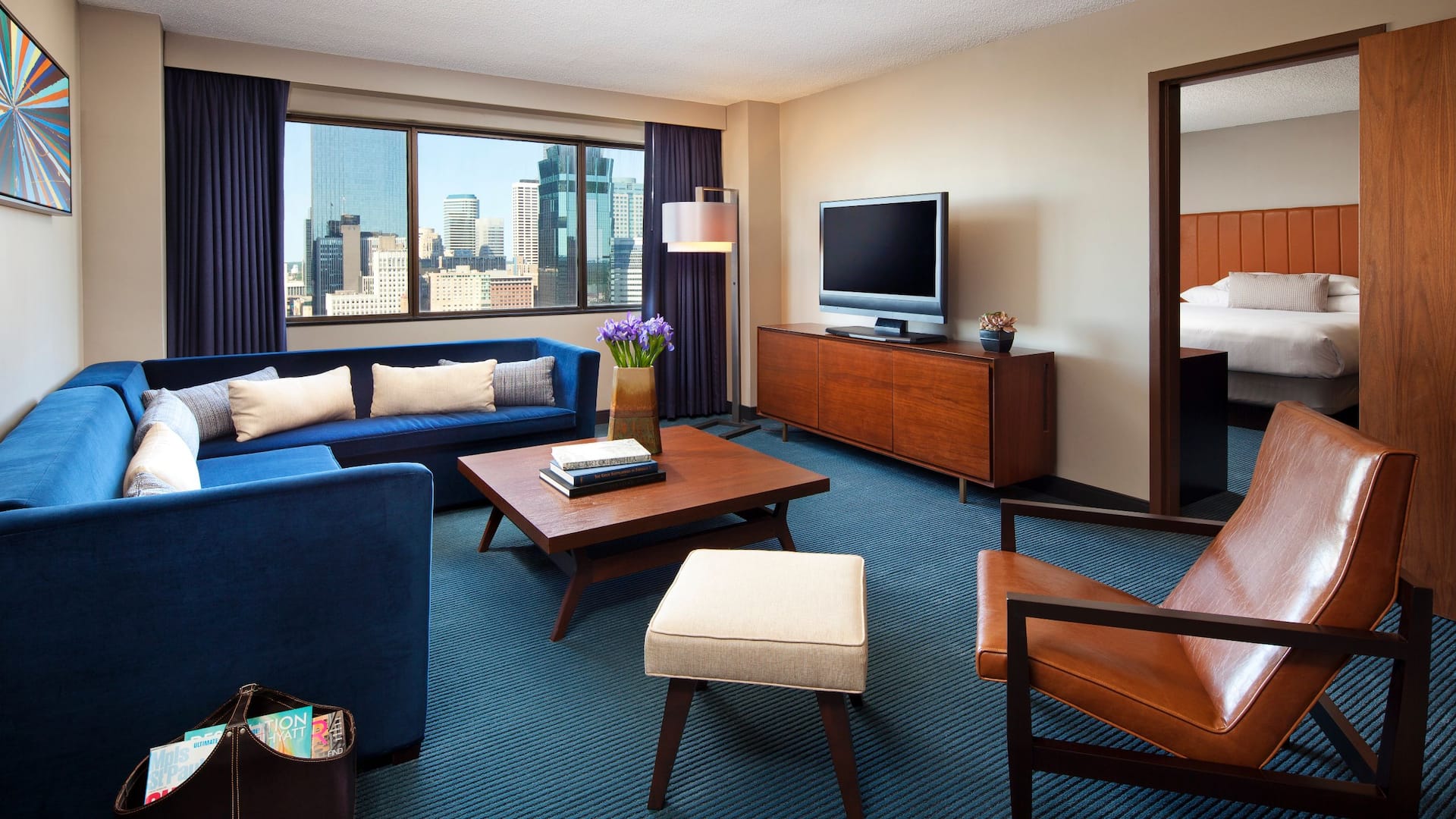 Hyatt Regency Minneapolis Select Suite