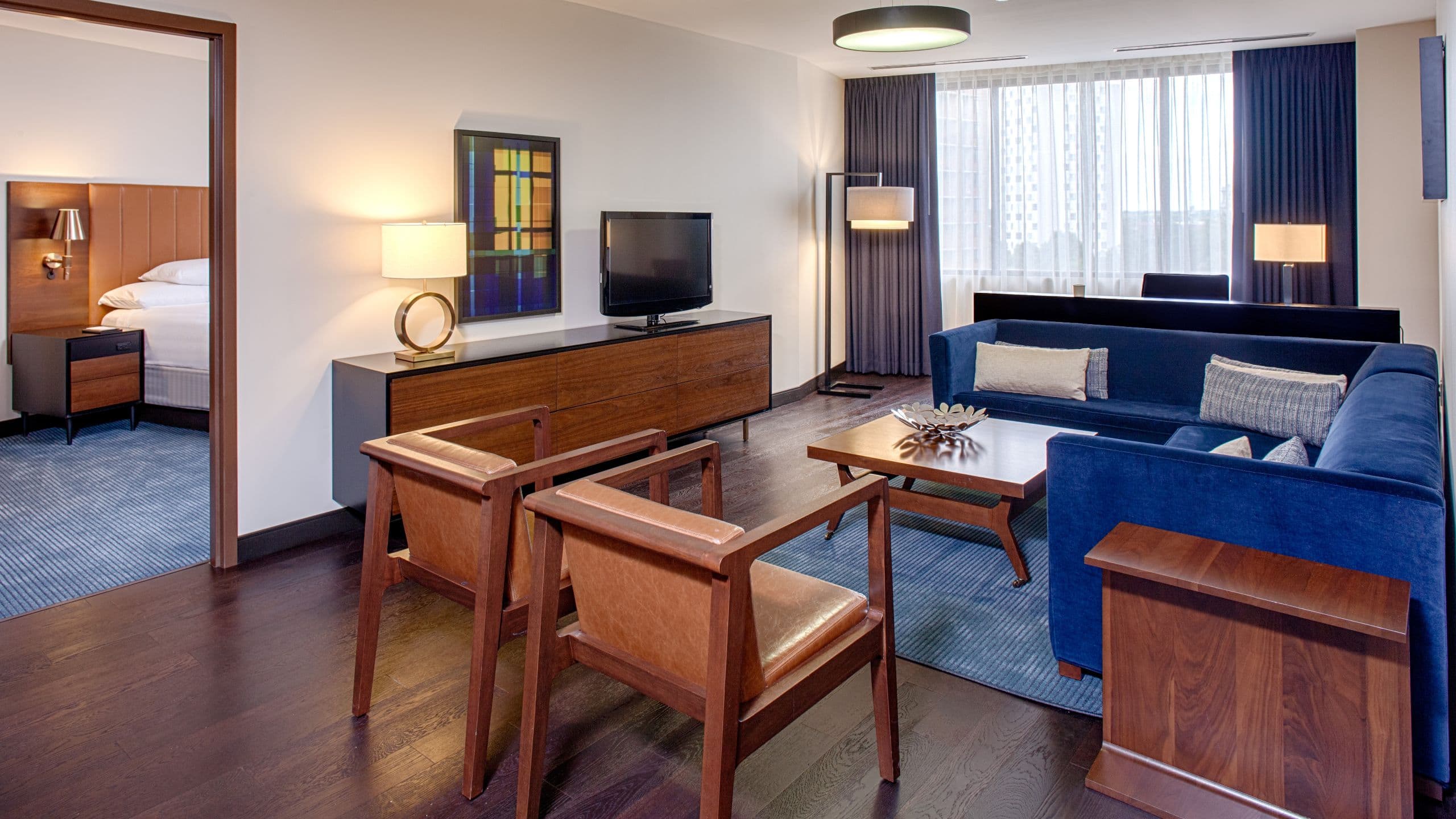 Hyatt Regency Minneapolis Park Suite Parlor Room