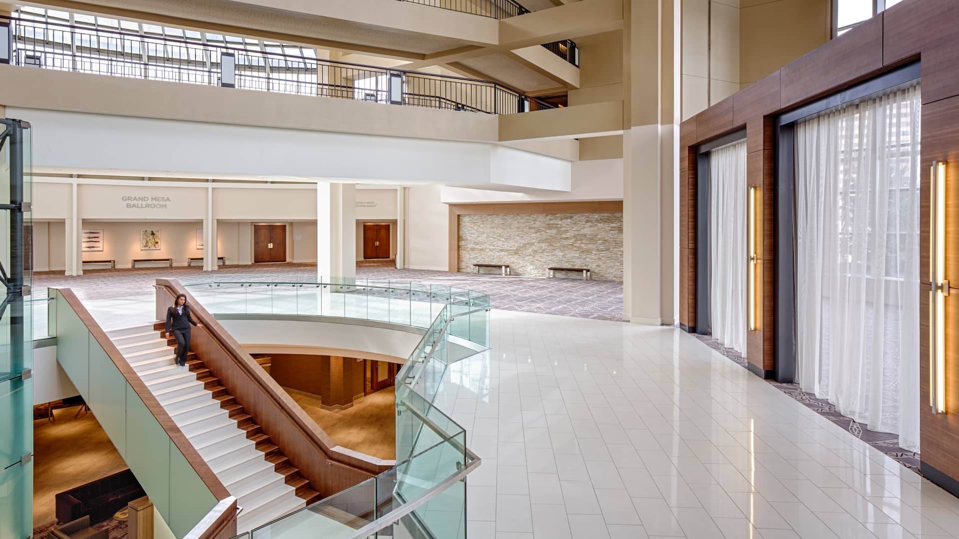 1 of 1 Hyatt Regency Denver Tech Center Atrium Detail