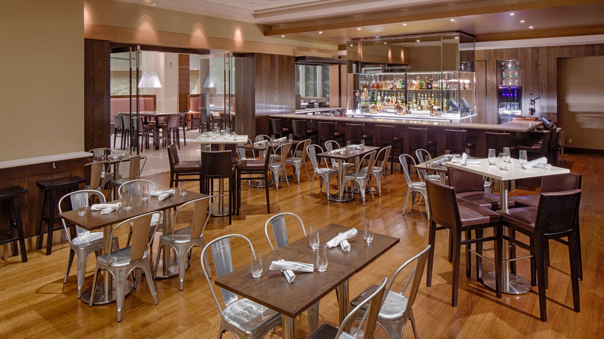 Hyatt Regency Denver Tech Center Root25 Bar
