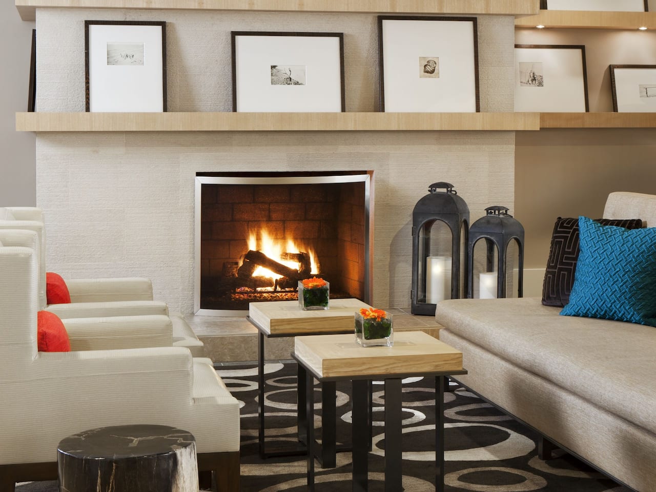 Hyatt Regency Newport Beach Fireplace 
