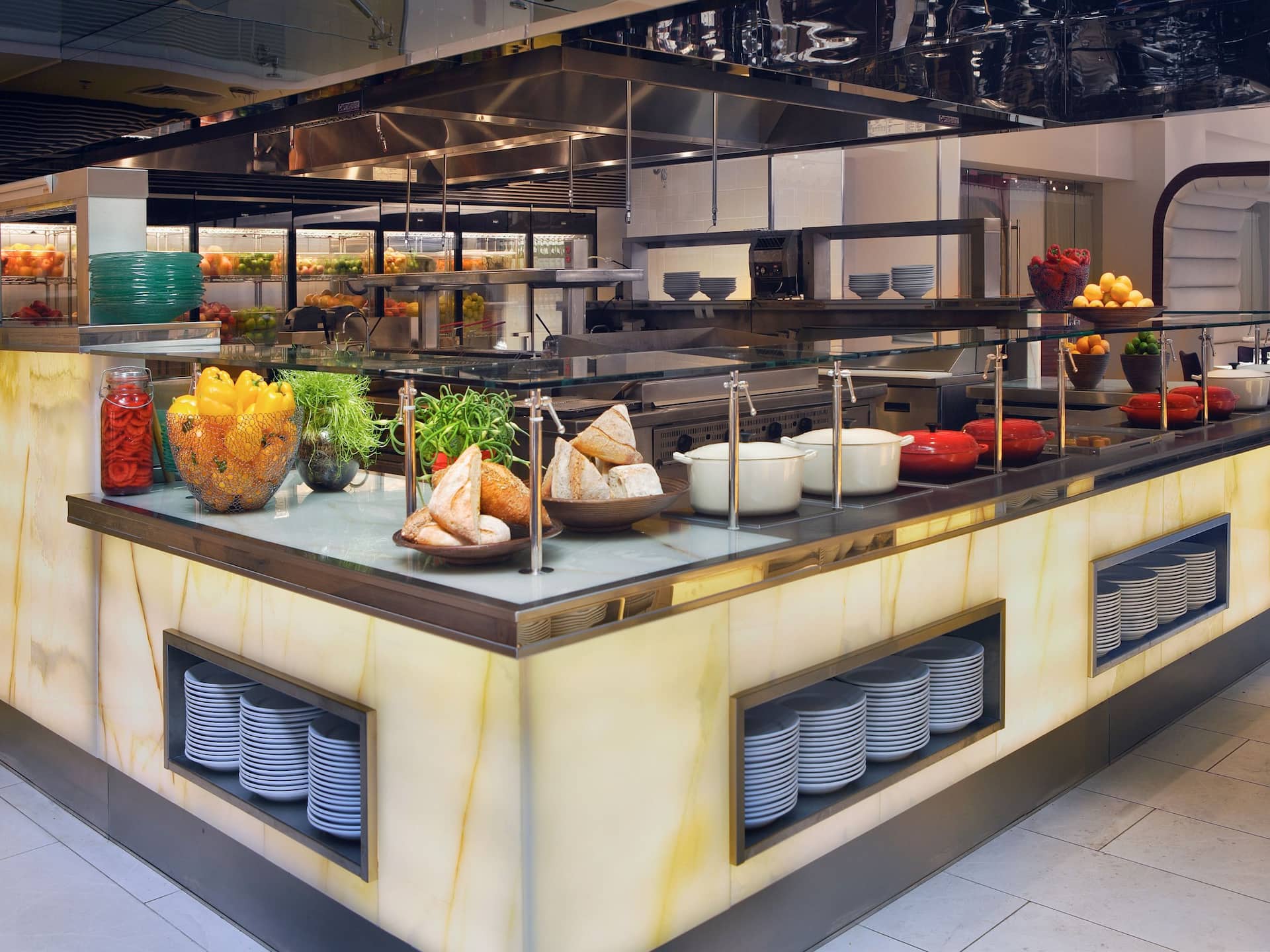 Hyatt Regency O'Hare Chicago Kitchen