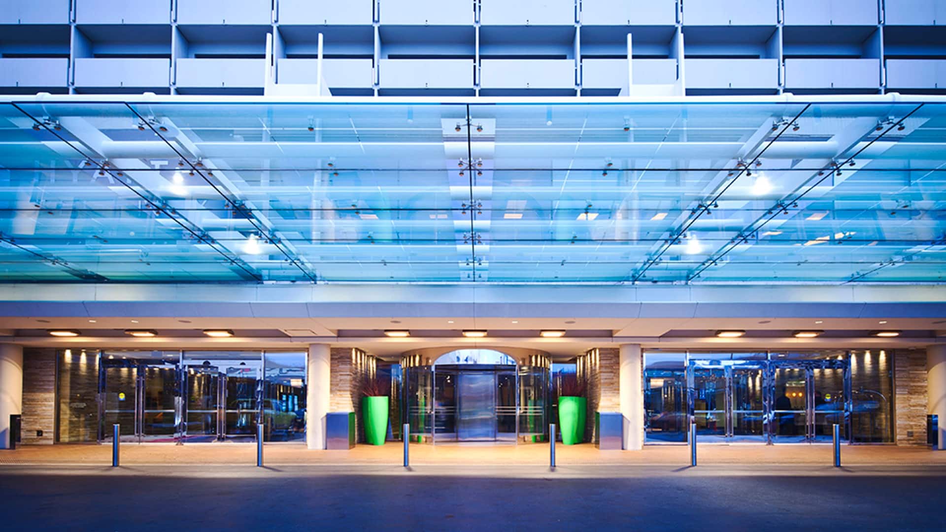 Hotel Near O Hare Airport With Parking Shuttle Hyatt Regency O Hare hotel-near-o-hare-airport-with-parking-shuttle-hyatt-regency-o-hare