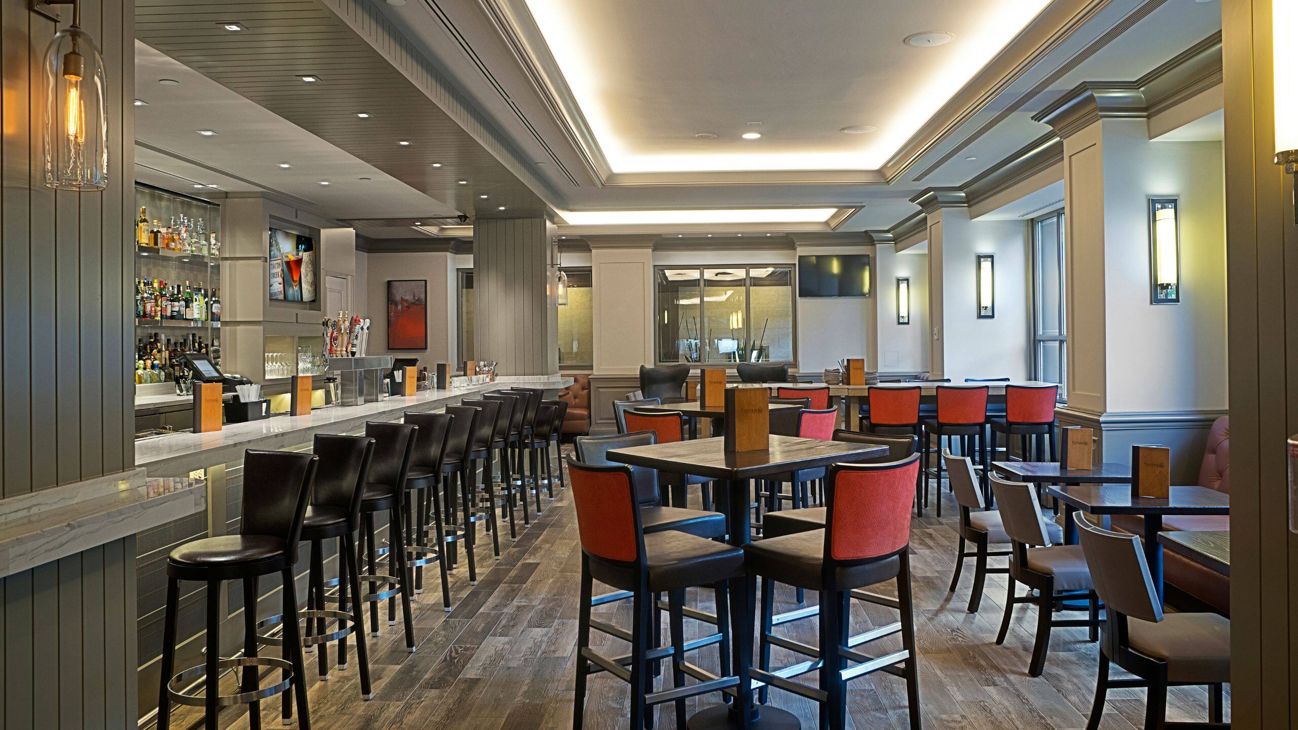Hyatt Regency Reston Bar