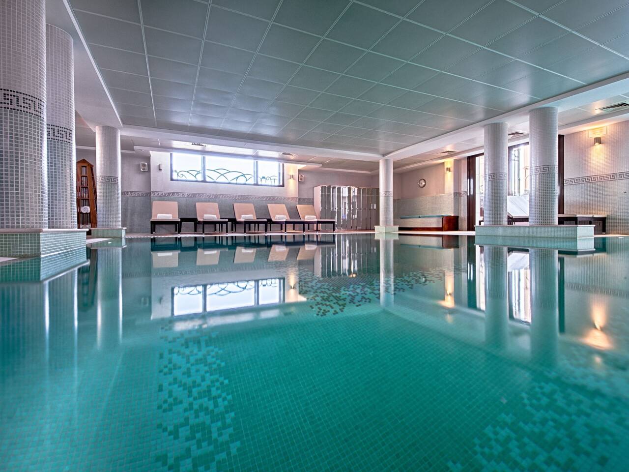 Swimming Pool Hotel Promenade des Anglais