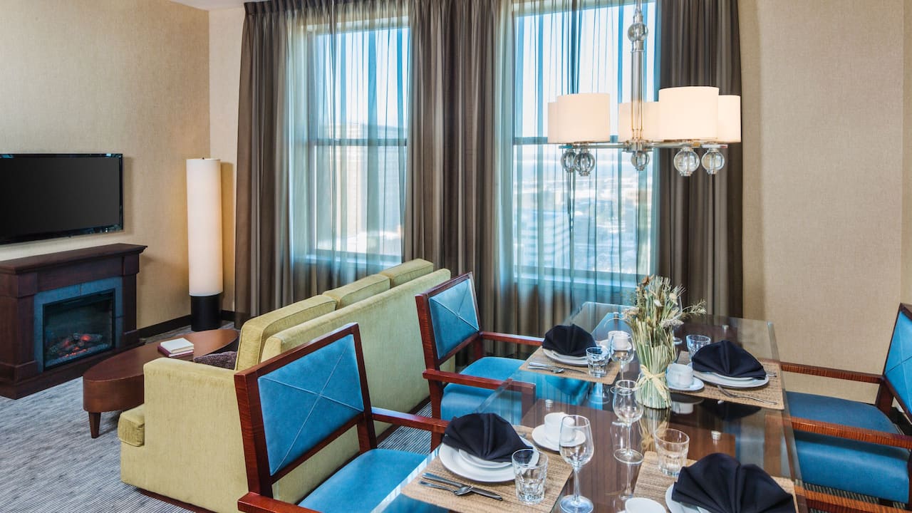 VIP Suite Parlor