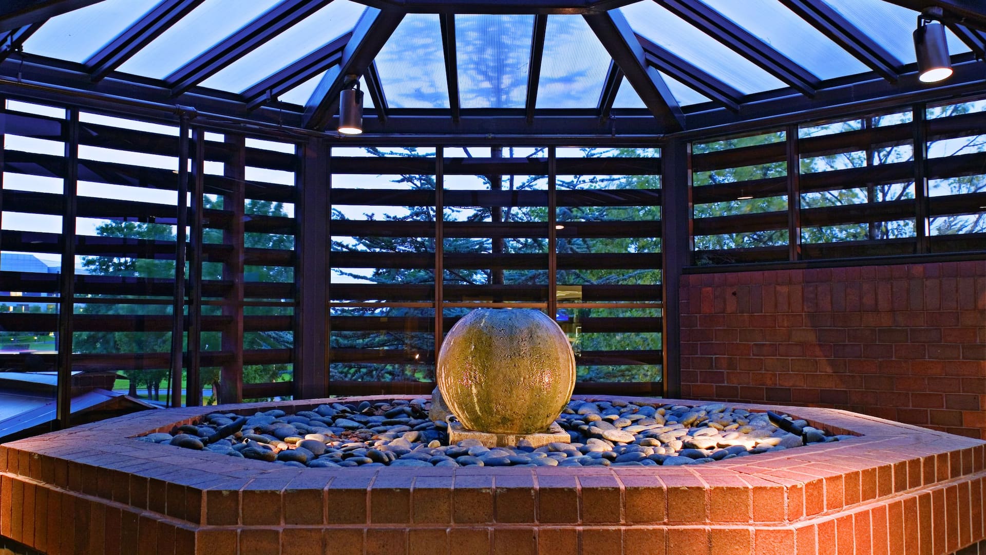 3 of 3 Hyatt Regency Princeton R Fountain