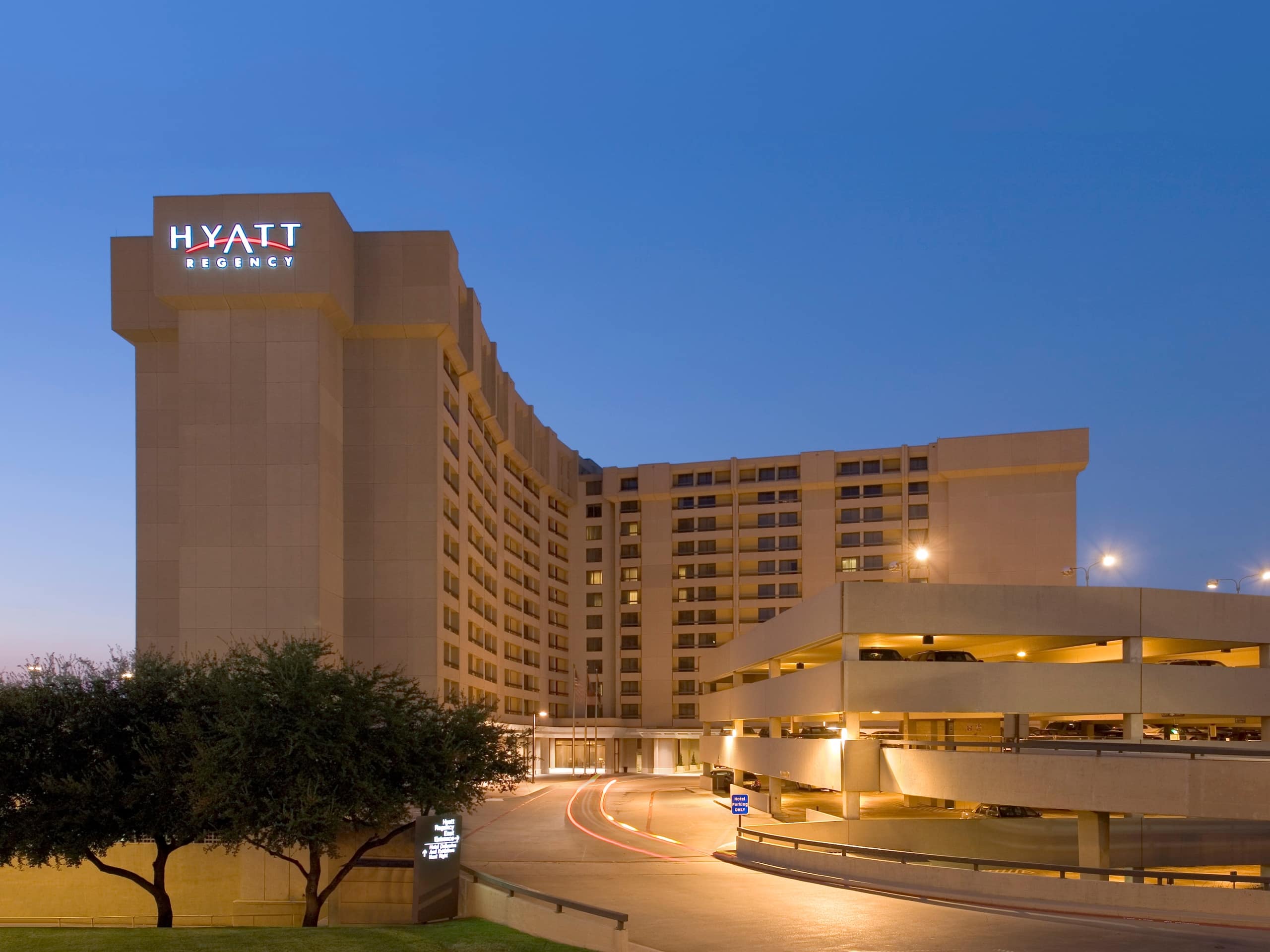 Dfw Airport Hotel Near Terminal C Hyatt Regency