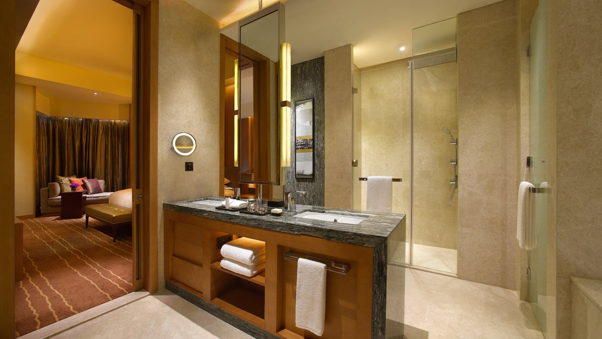 3/3 Hyatt Regency Guiyang Regency Suite Bathroom