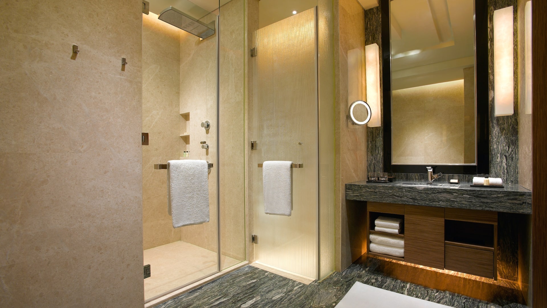 2/2 Hyatt Regency Guiyang Guestroom King Bathroom