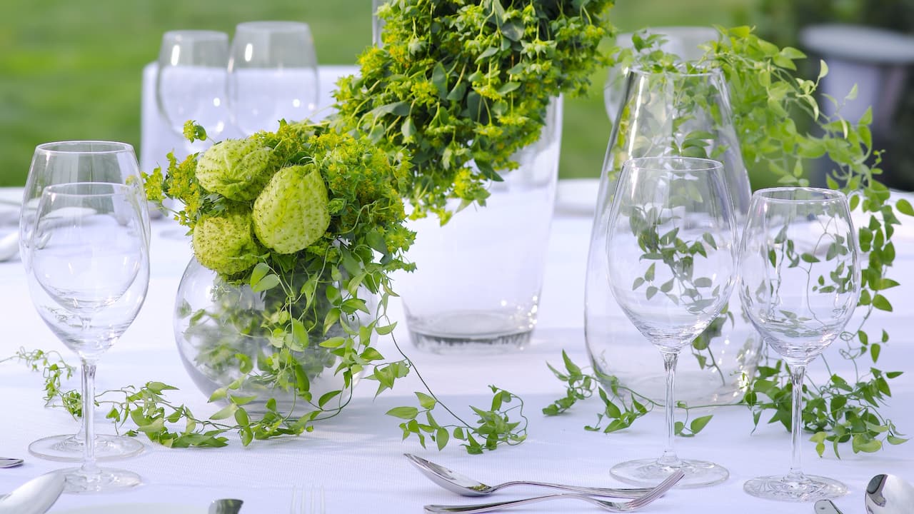 Table setting for wedding