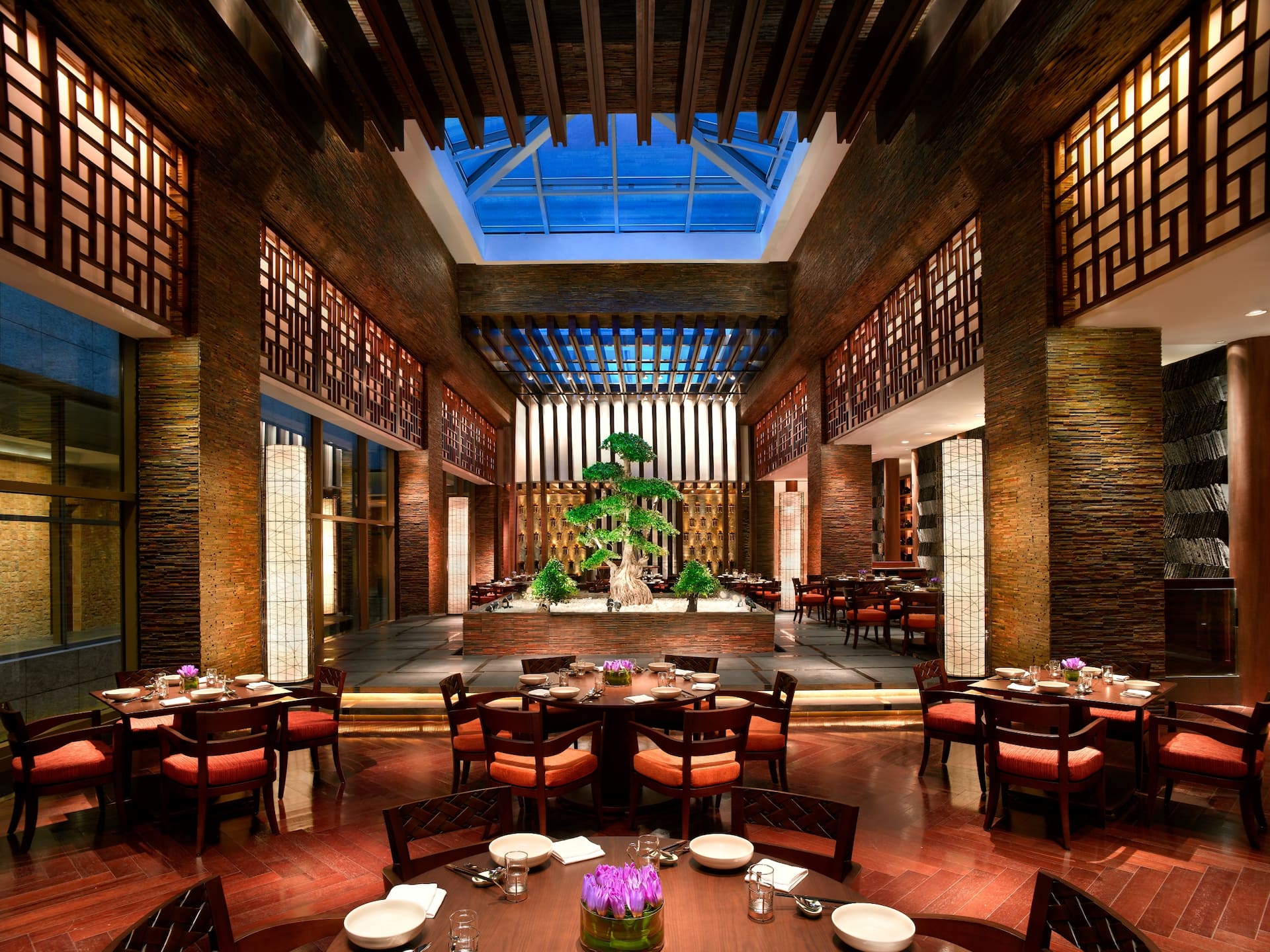 Hyatt Regency Guiyang 7 Zhongtian Road 1
