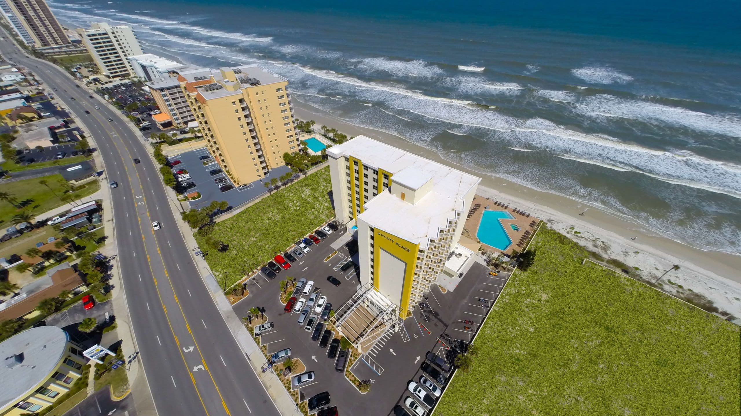 Oceanfront Hotels Daytona Beach - DABZD W001 Exterior.16x9 