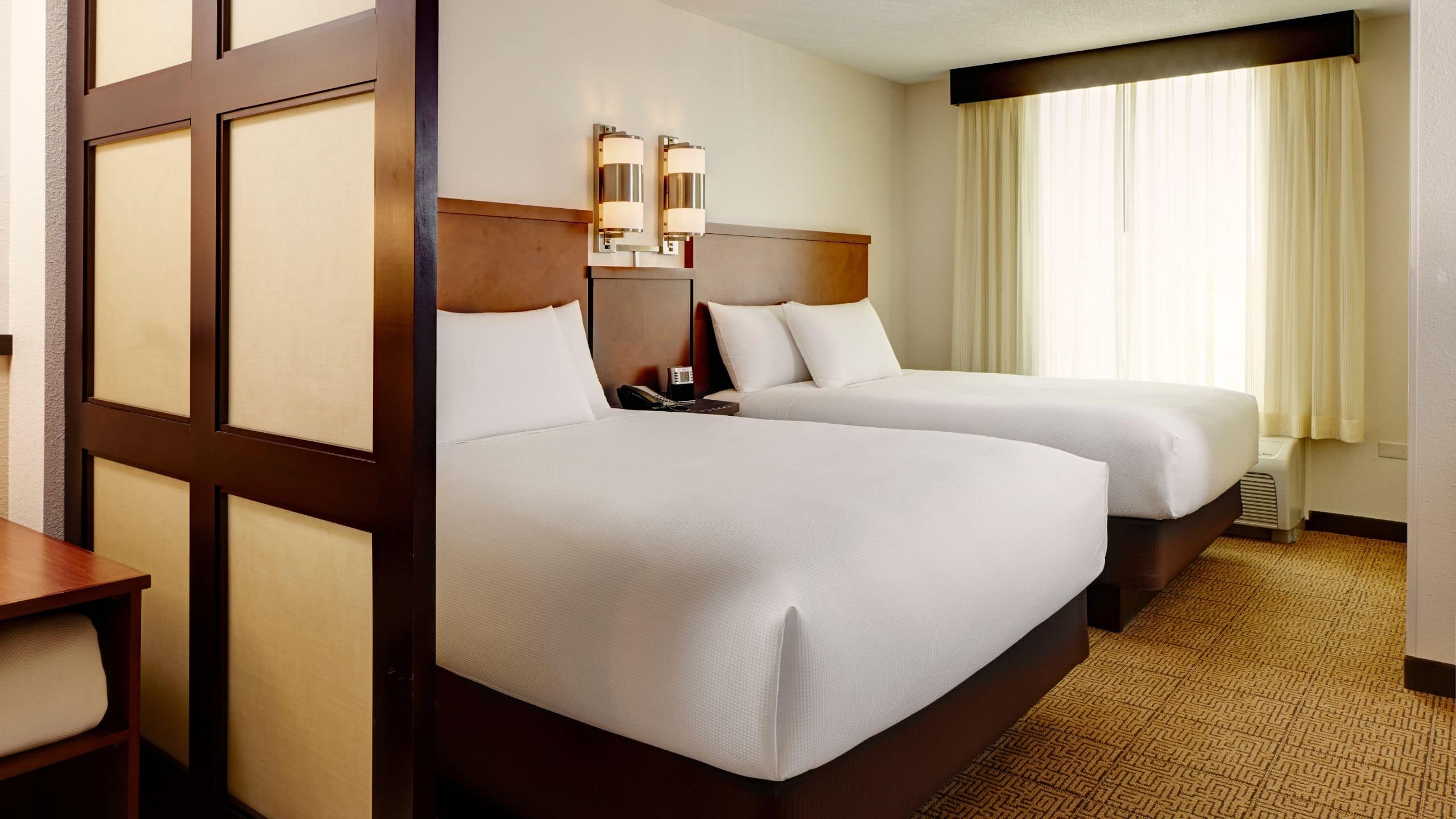 下榻我们位于格兰德维尤高地的酒店,尽享哥伦布的无限精彩