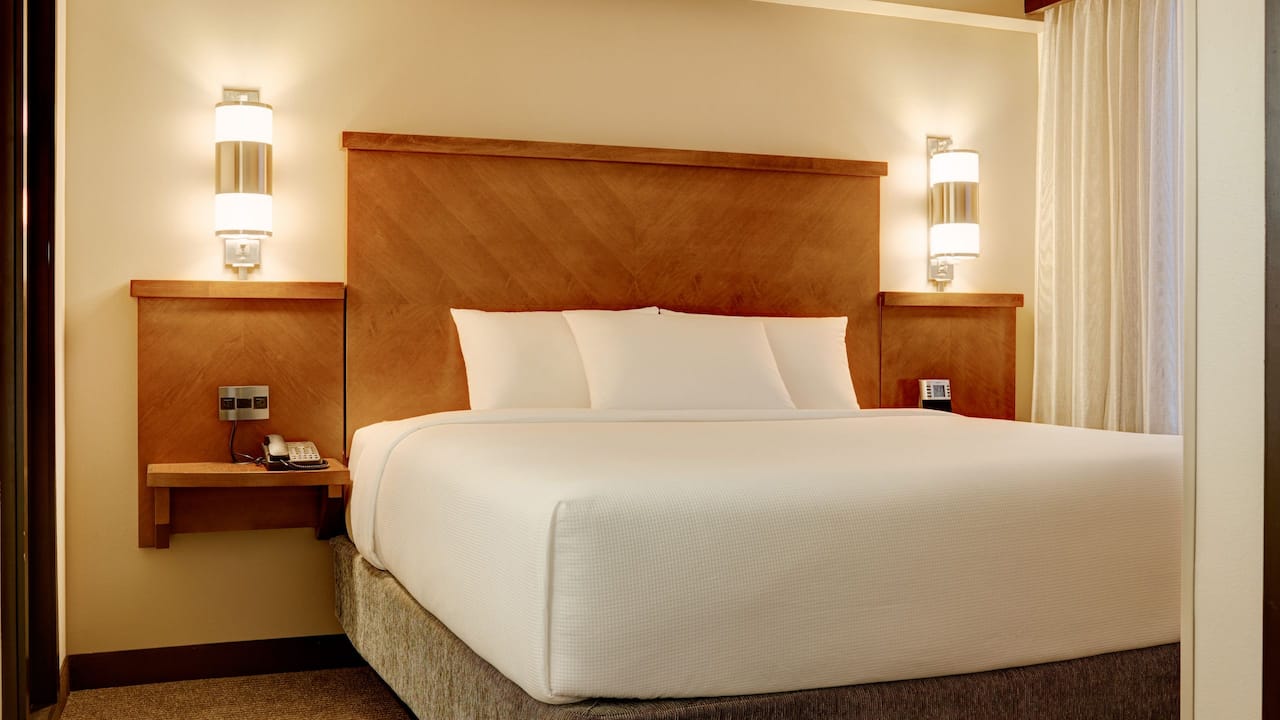 king bed