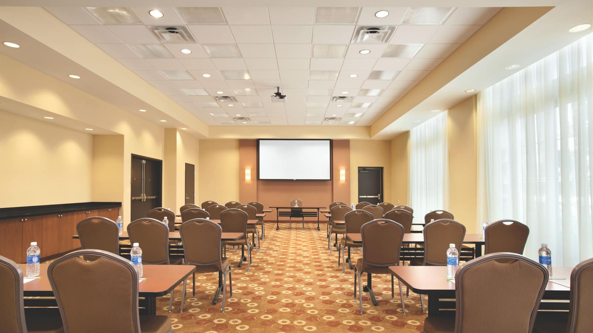 Meetings and Events space at Hyatt Place Riverside Downtown