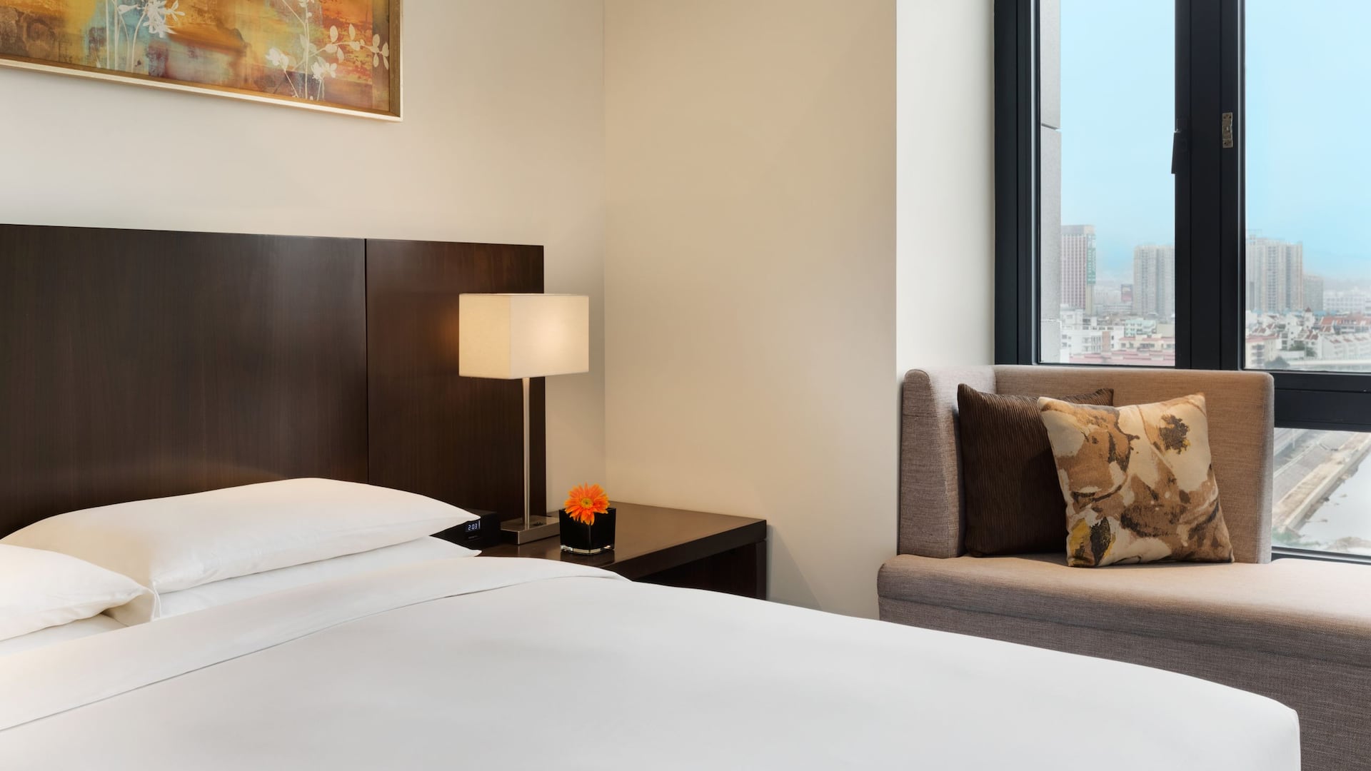 Hyatt Place Shenzhen Dongmen Suite