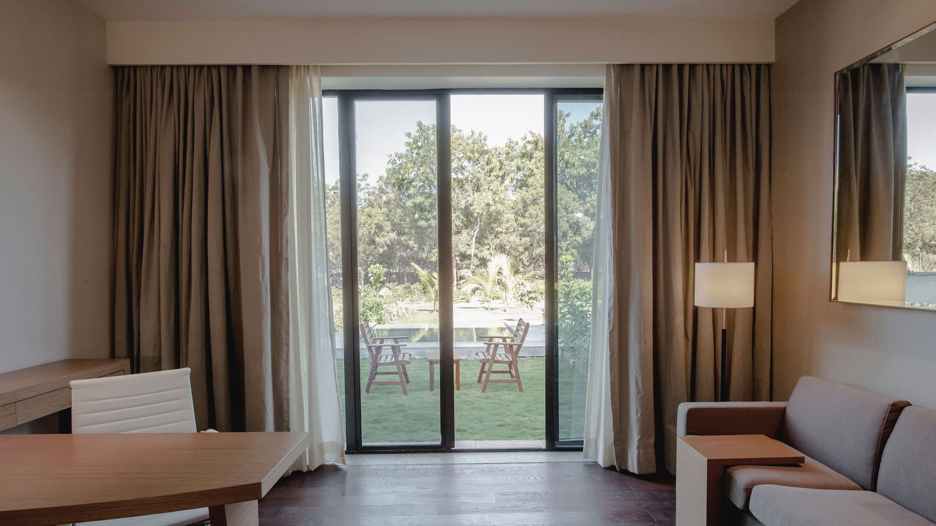 Hyatt Place Hampi Specialty King Guestroom