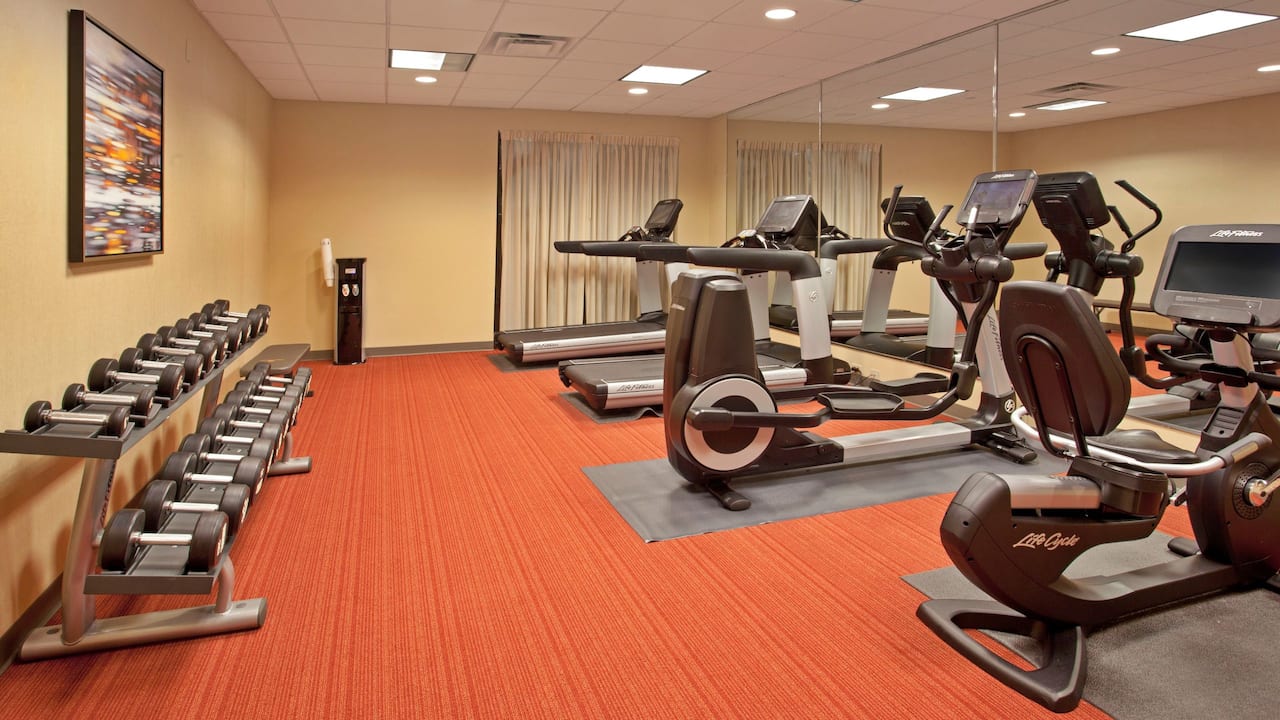 Hyatt Place Orlando / Convention Center fitness center. 