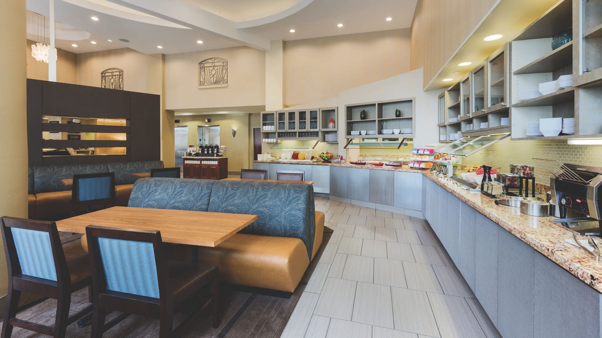 Hyatt Place College Station Breakfast Area