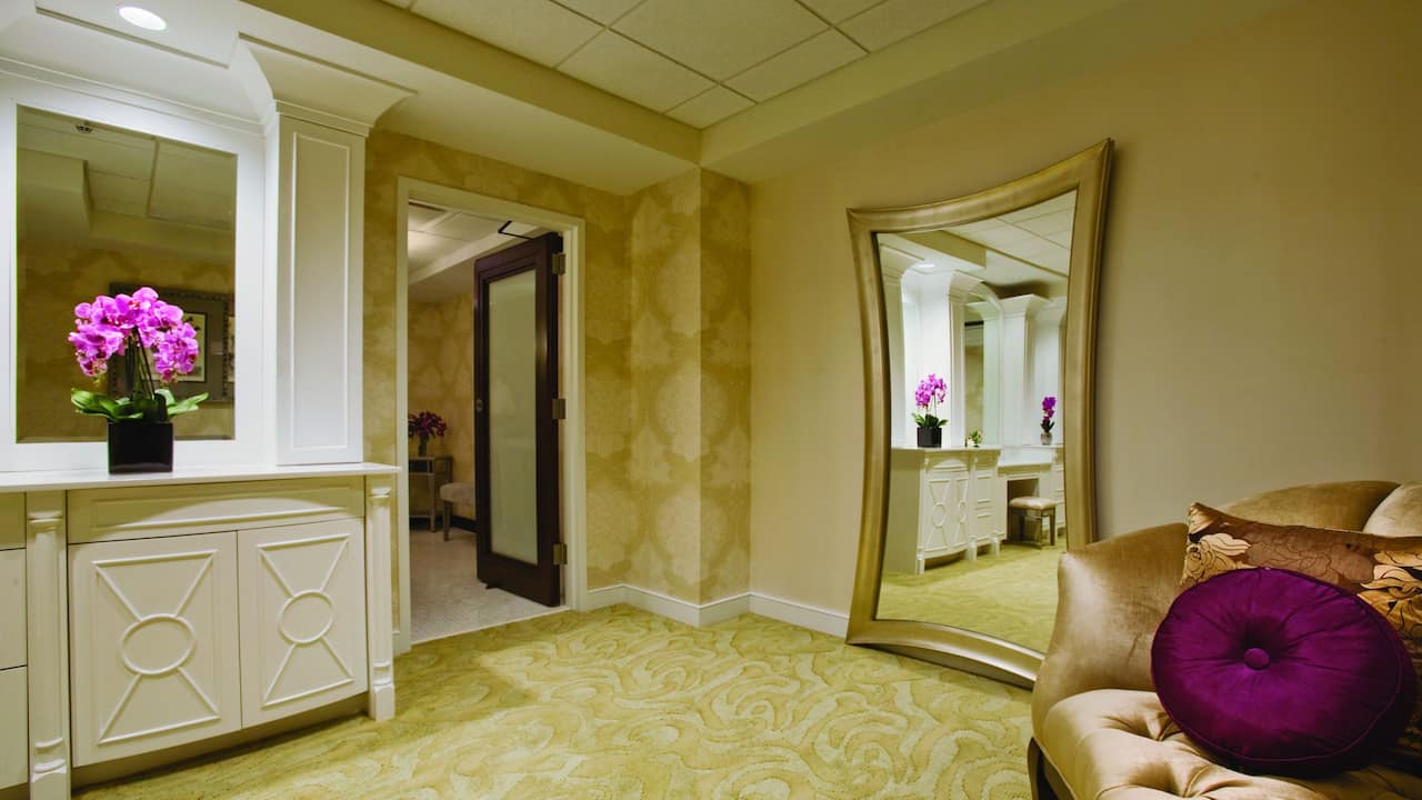Hyatt Place Long Island/East End Sea Star Bridal Suite
