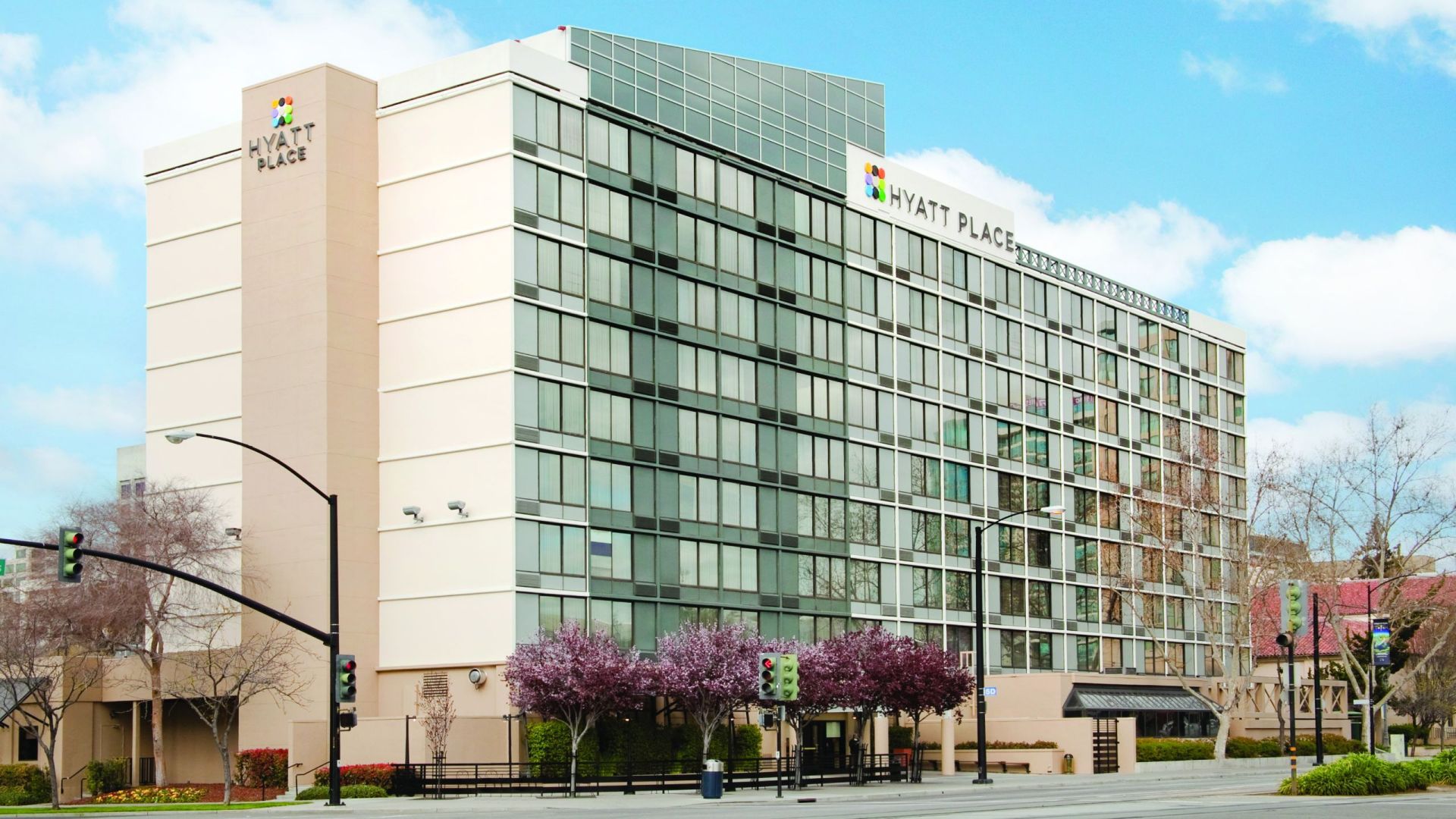 Santa Cruz Hotel Near Public Transportation Hyatt Place Exterior