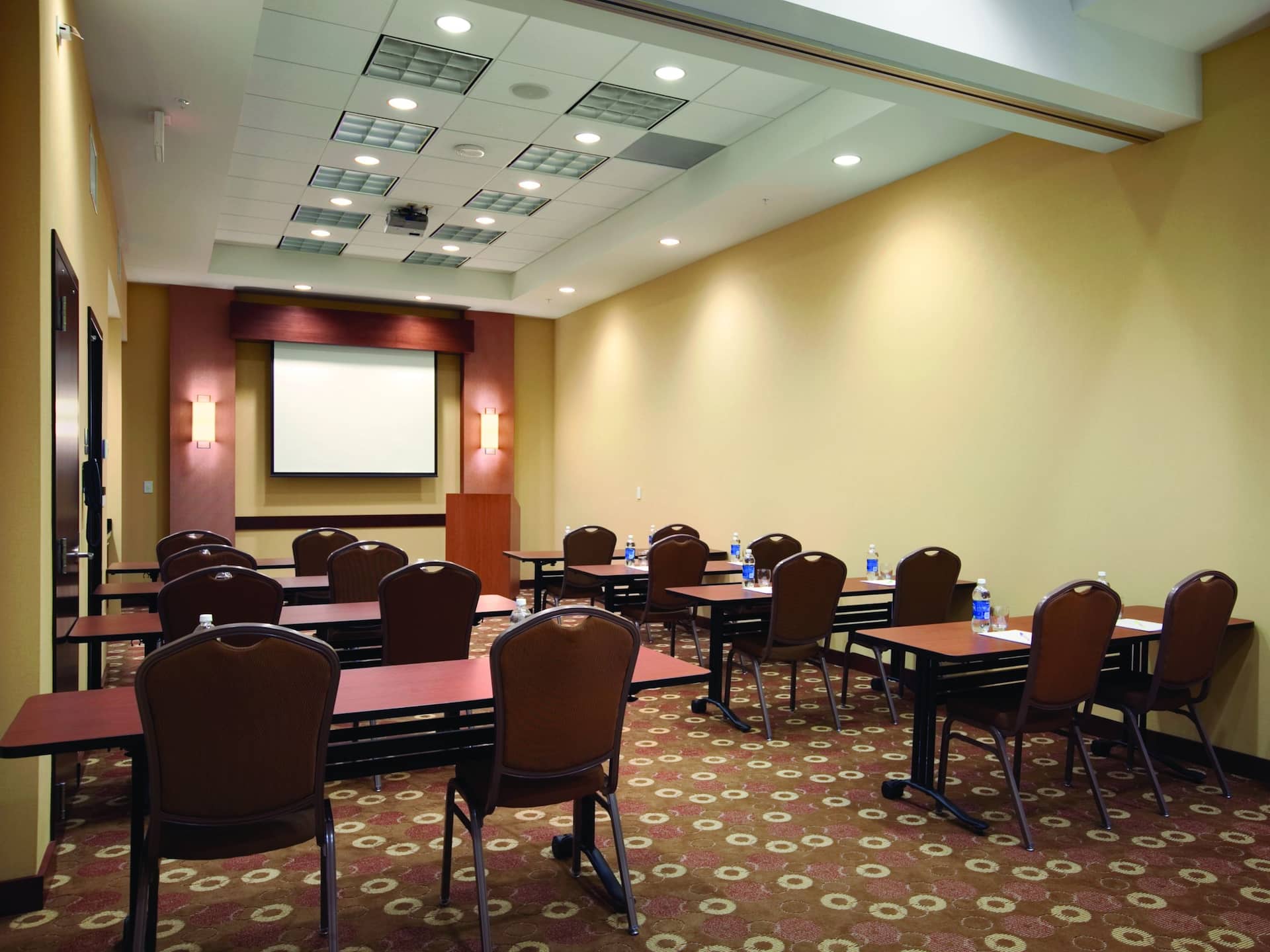 Hyatt Place Des Moines/Downtown Classroom Meeting