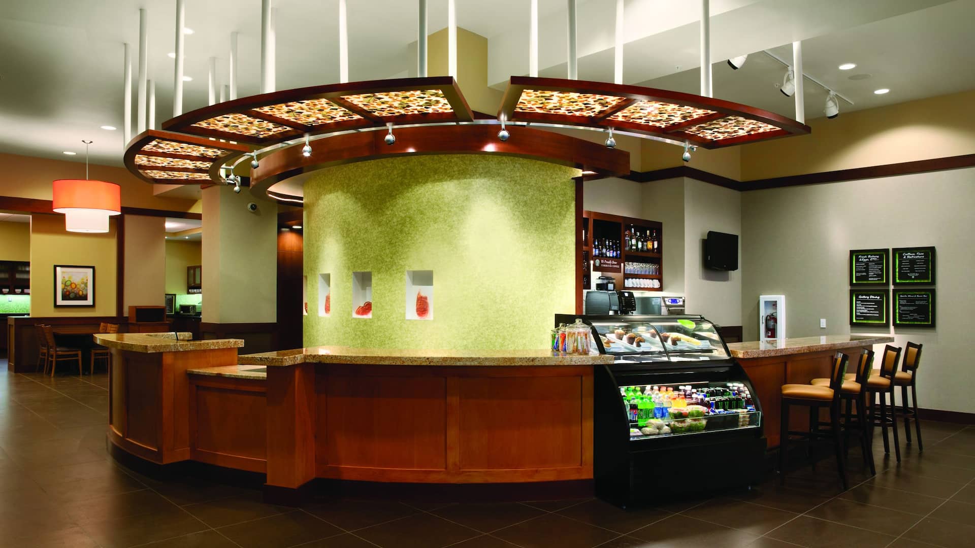 Hyatt Place Des Moines/Downtown Bar