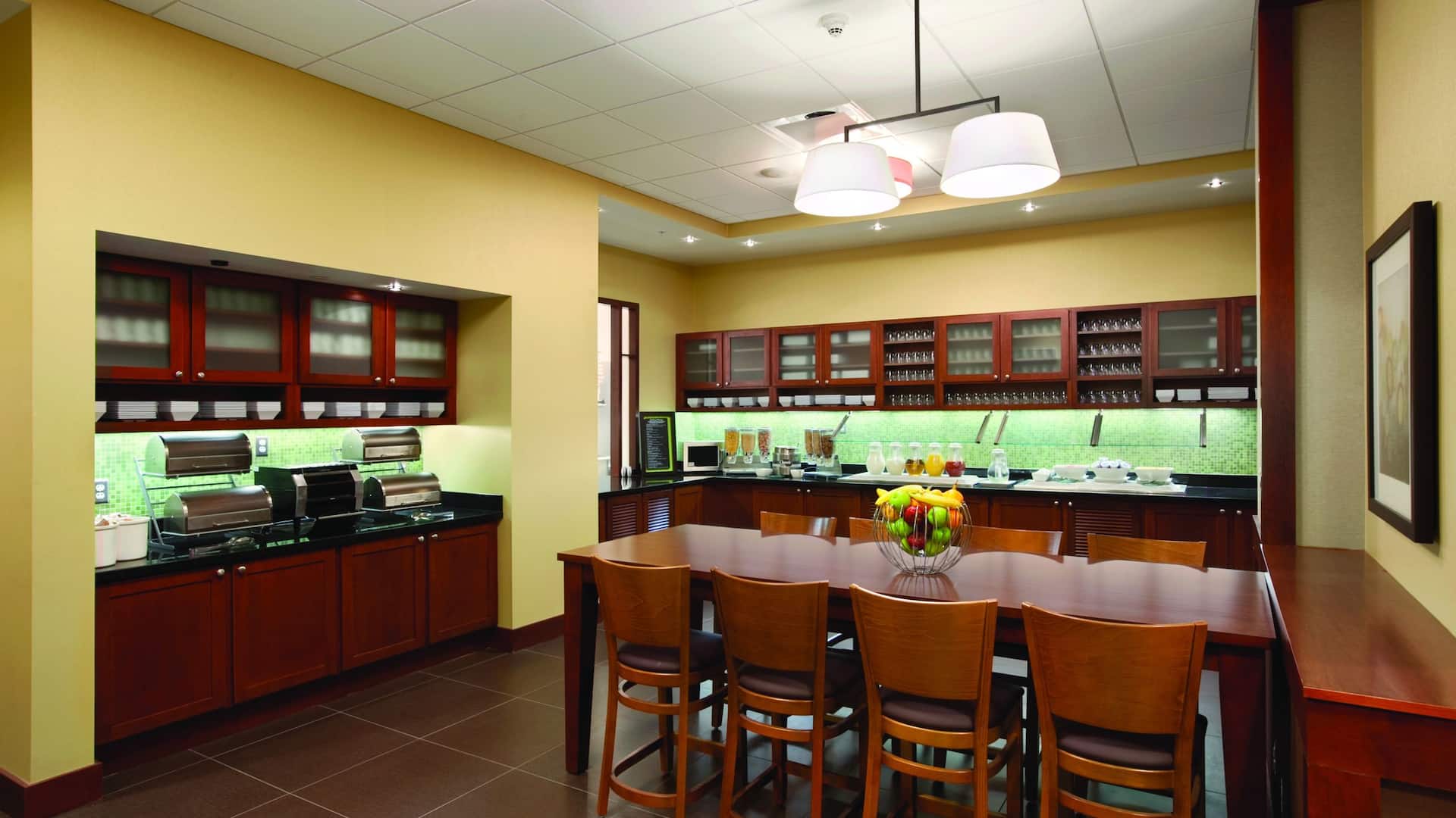 Hyatt Place Des Moines/Downtown Restaurant Buffet
