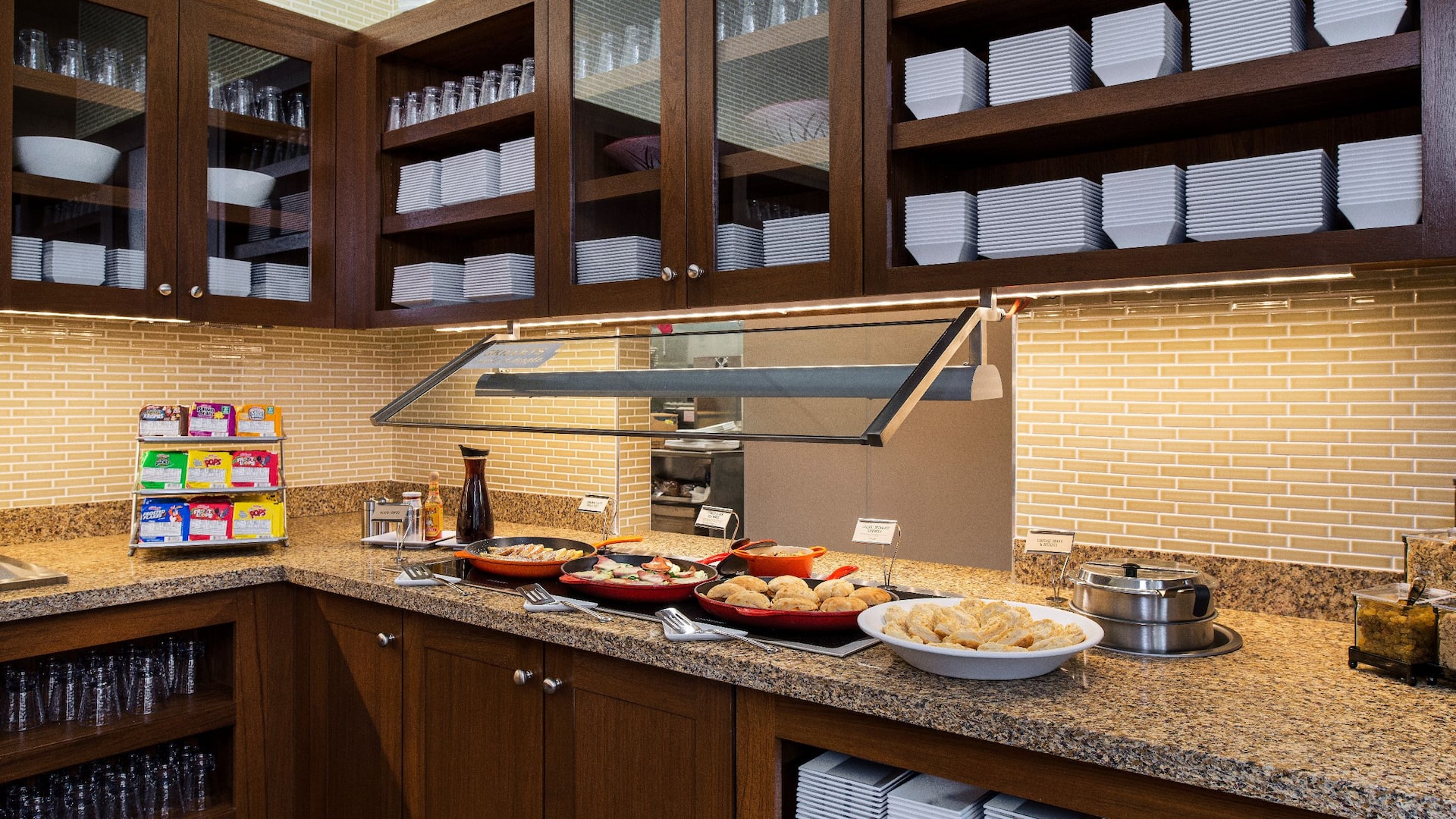 Hyatt Place Portland-Old Port Breakfast