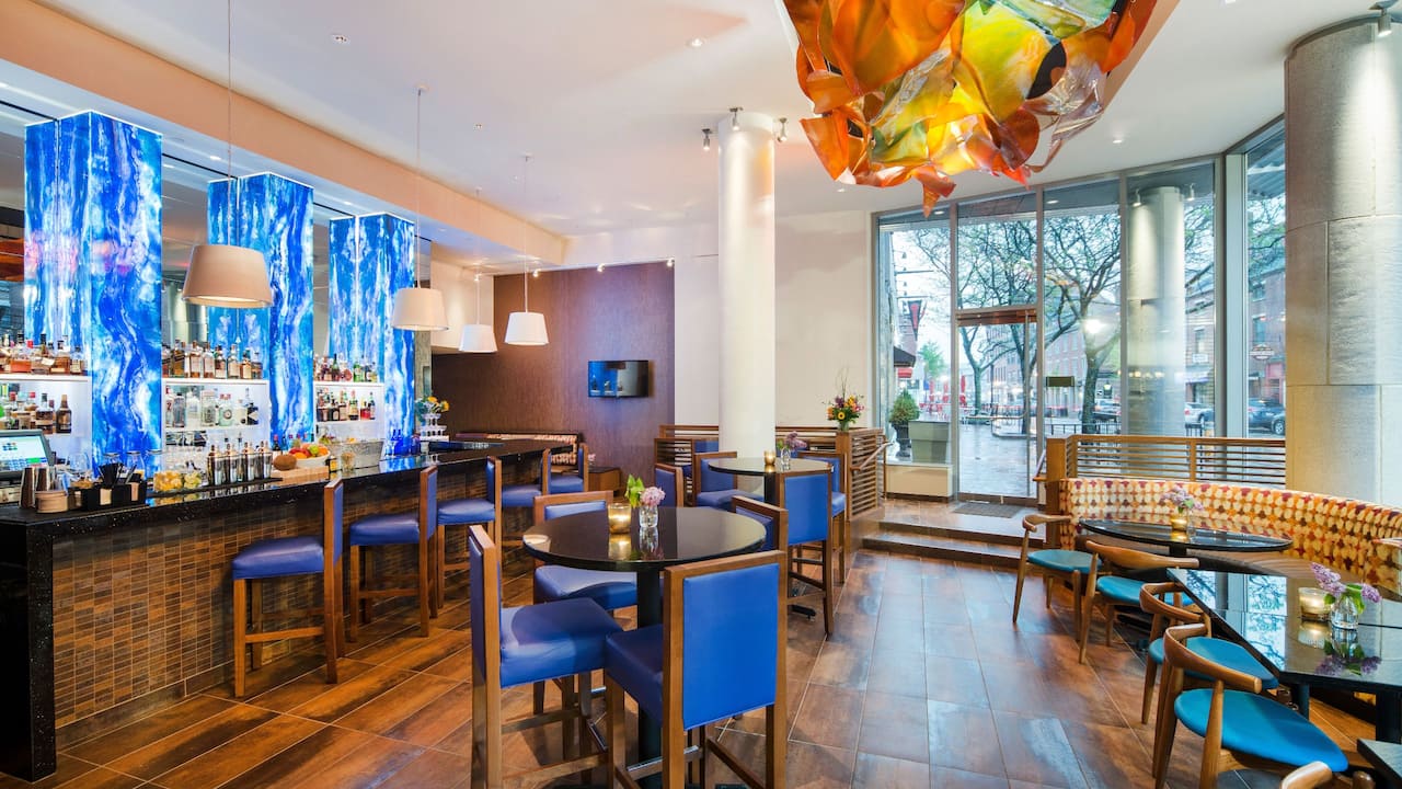hyatt bar area