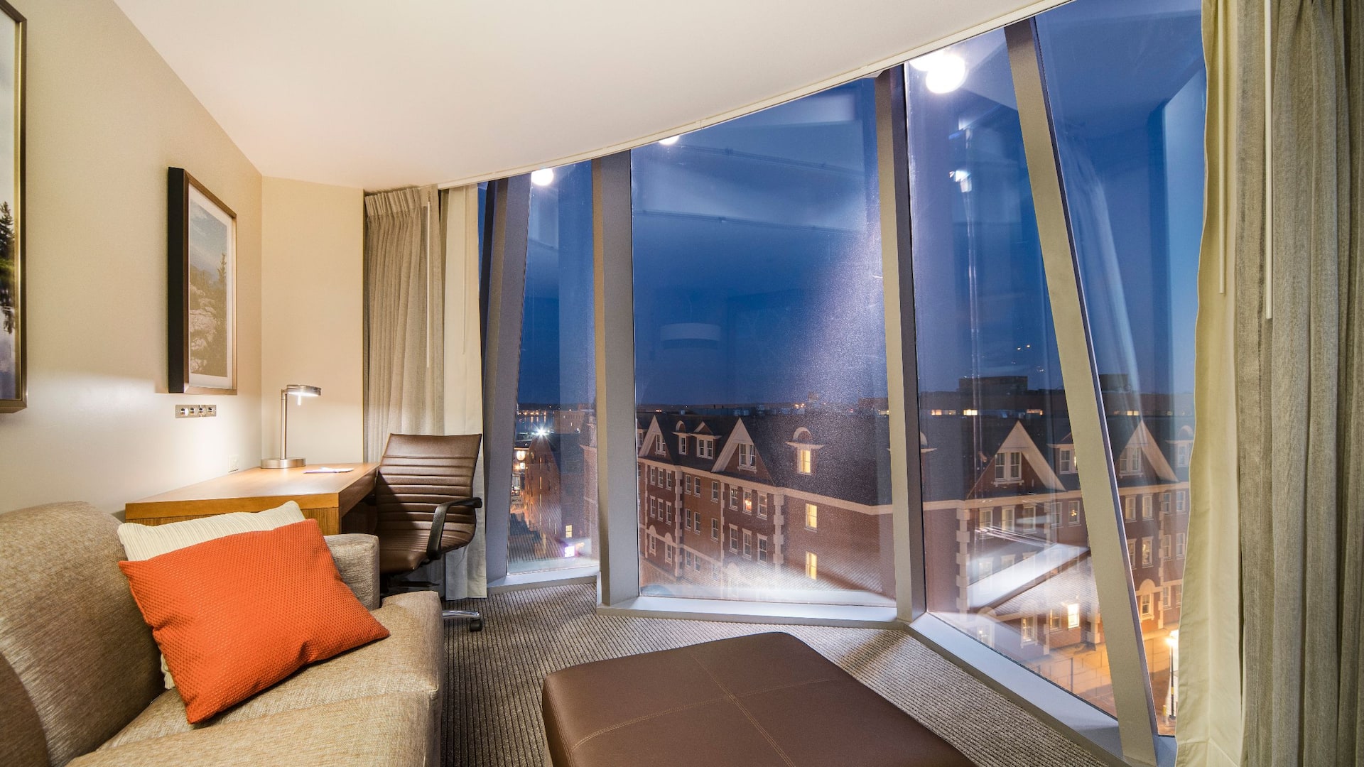 Hyatt Place Portland-Old Port Suite