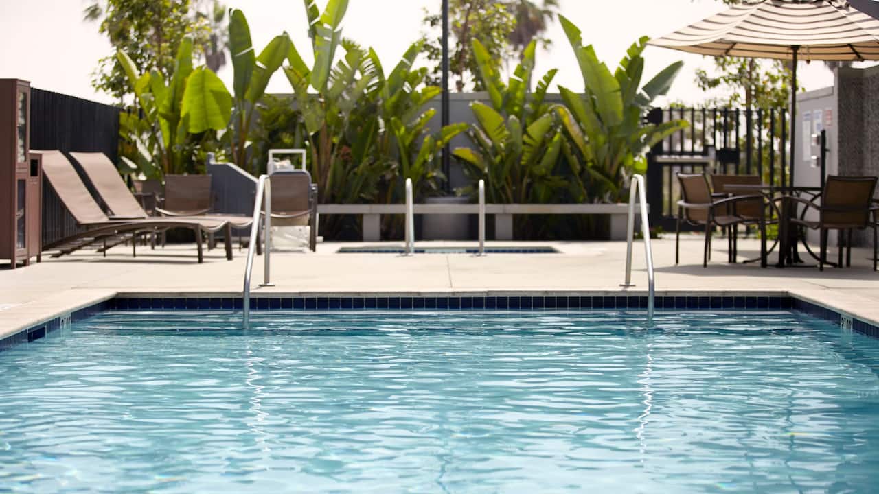 Hotels in Inverness Alabama with an Outdoor Swimming Pool at Hyatt Place Birmingham / Inverness