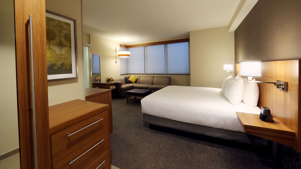 Guestroom
