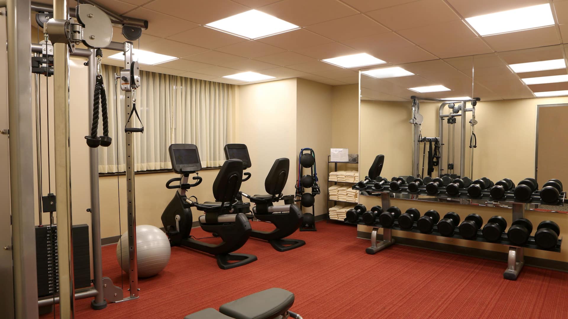 Hyatt Place Flushing/LaGuardia Airport Gym