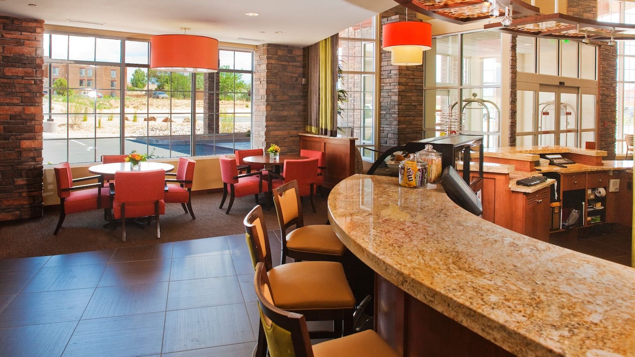 The Placery bar counter with the lobby seating in the background