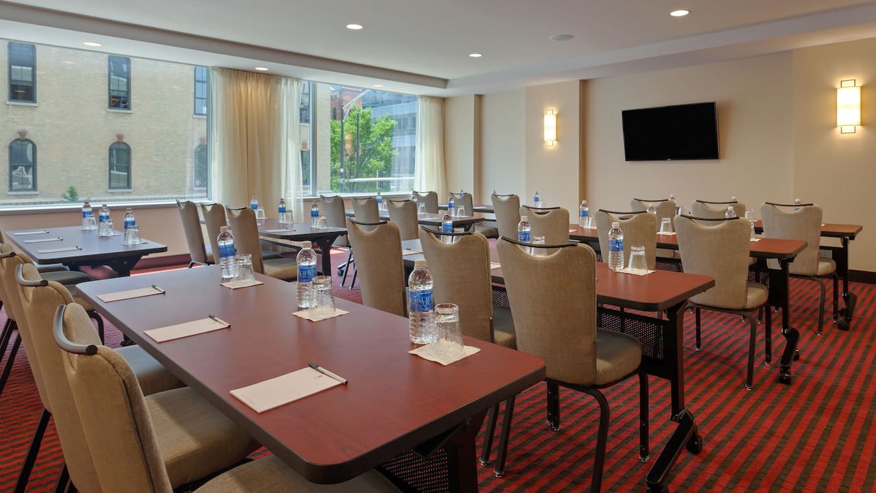 River North Chicago Small Meeting Room Hyatt Place Chicago/River North