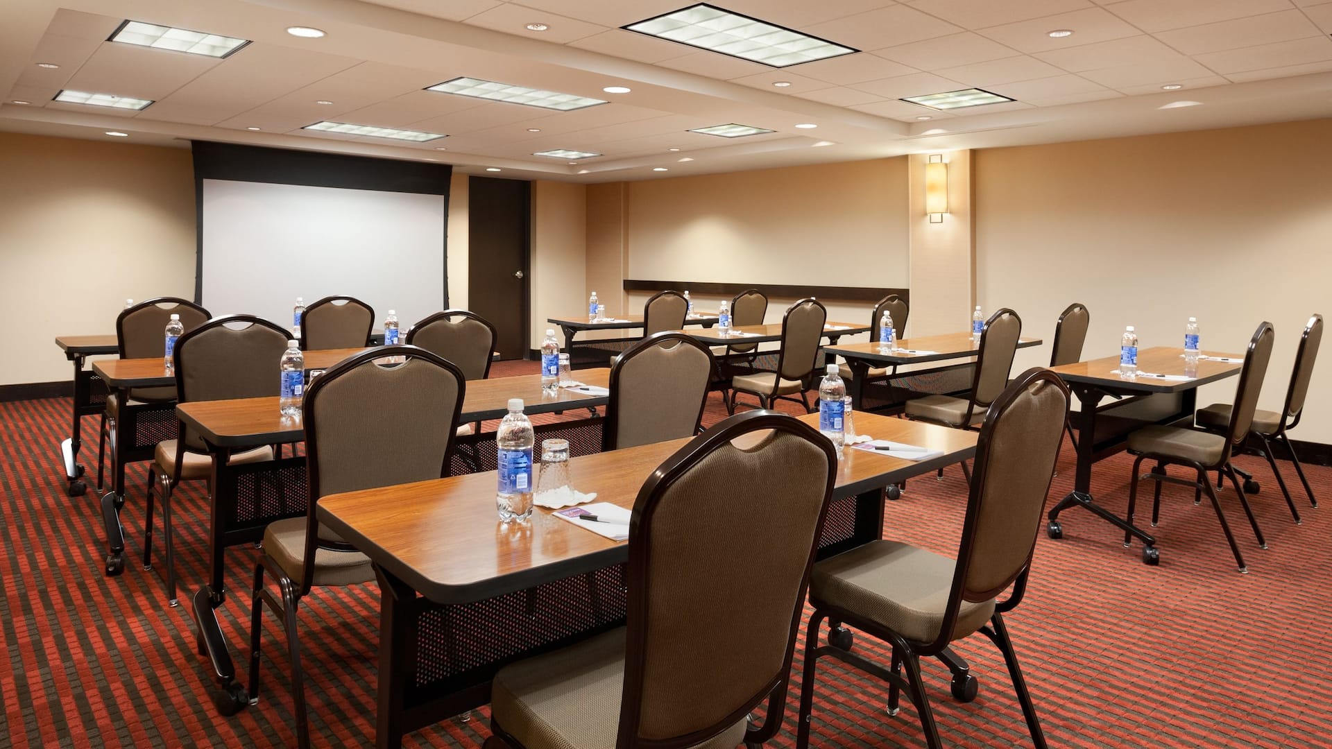 Hyatt Place Minneapolis/Downtown Meeting Room