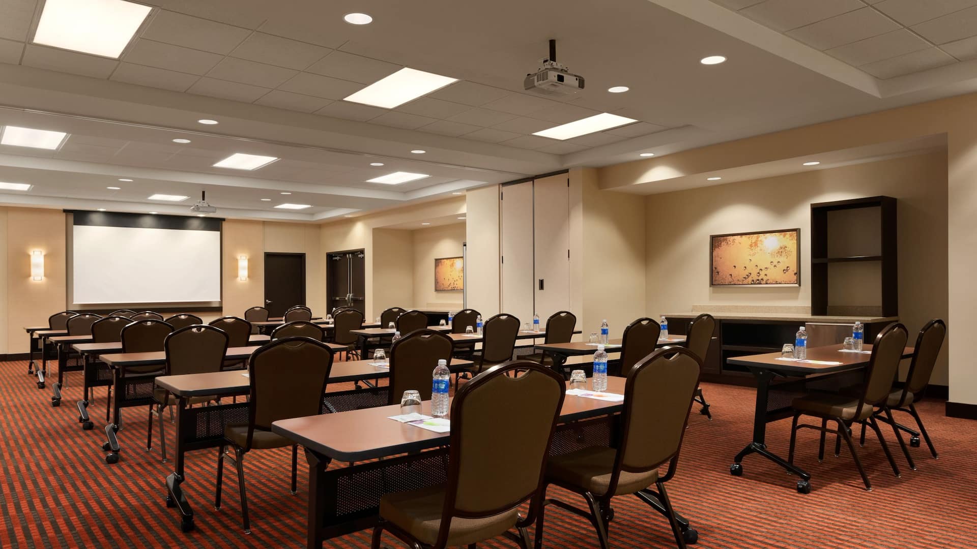Hyatt Place Omaha/Downtown-Old Market Meeting Room Classroom
