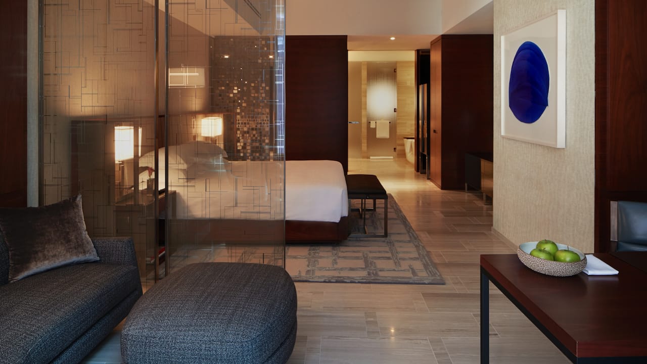 Luxury Hotel Suites in NYC | Park Hyatt New York