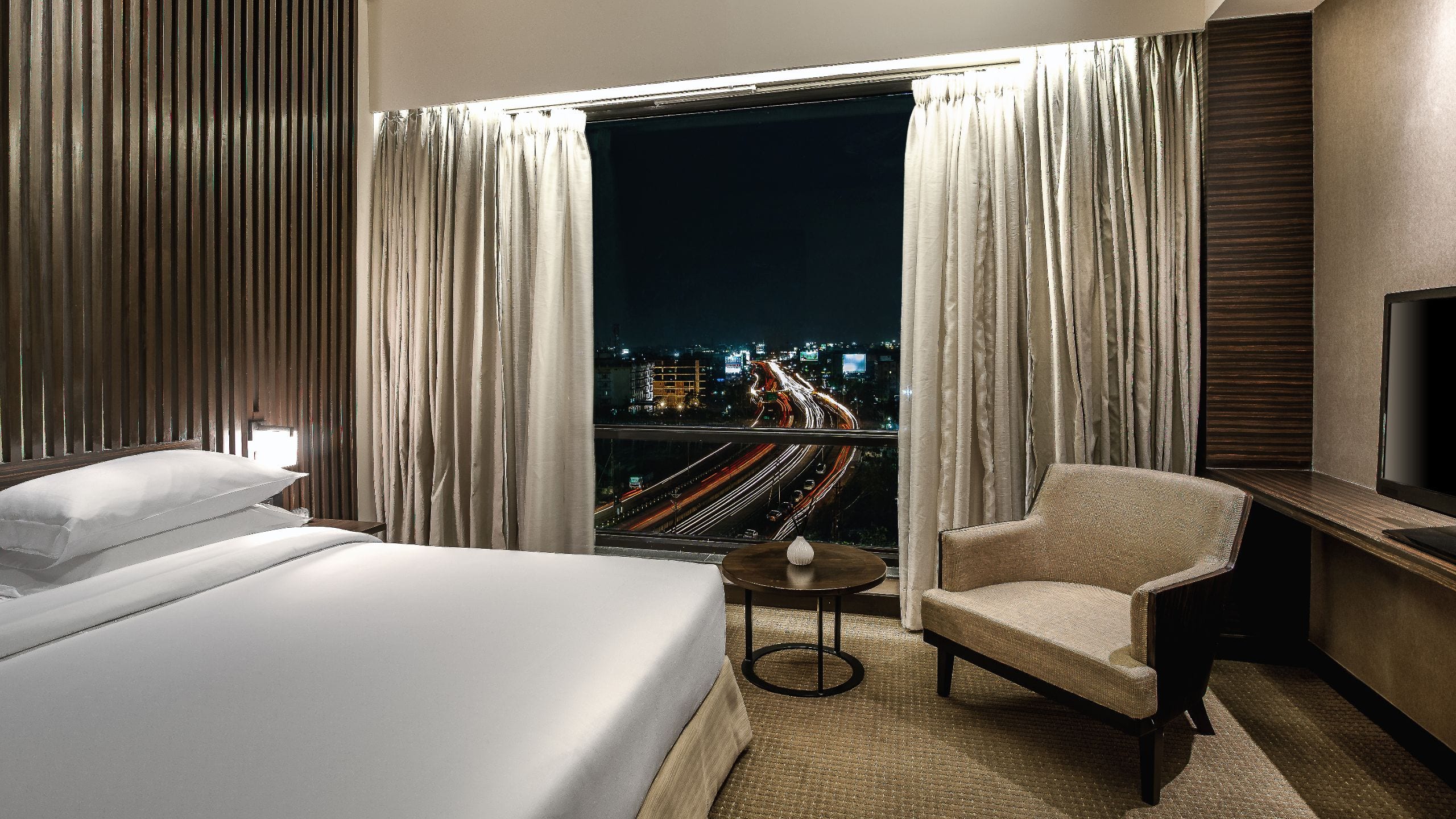 Hyatt Raipur Room Night