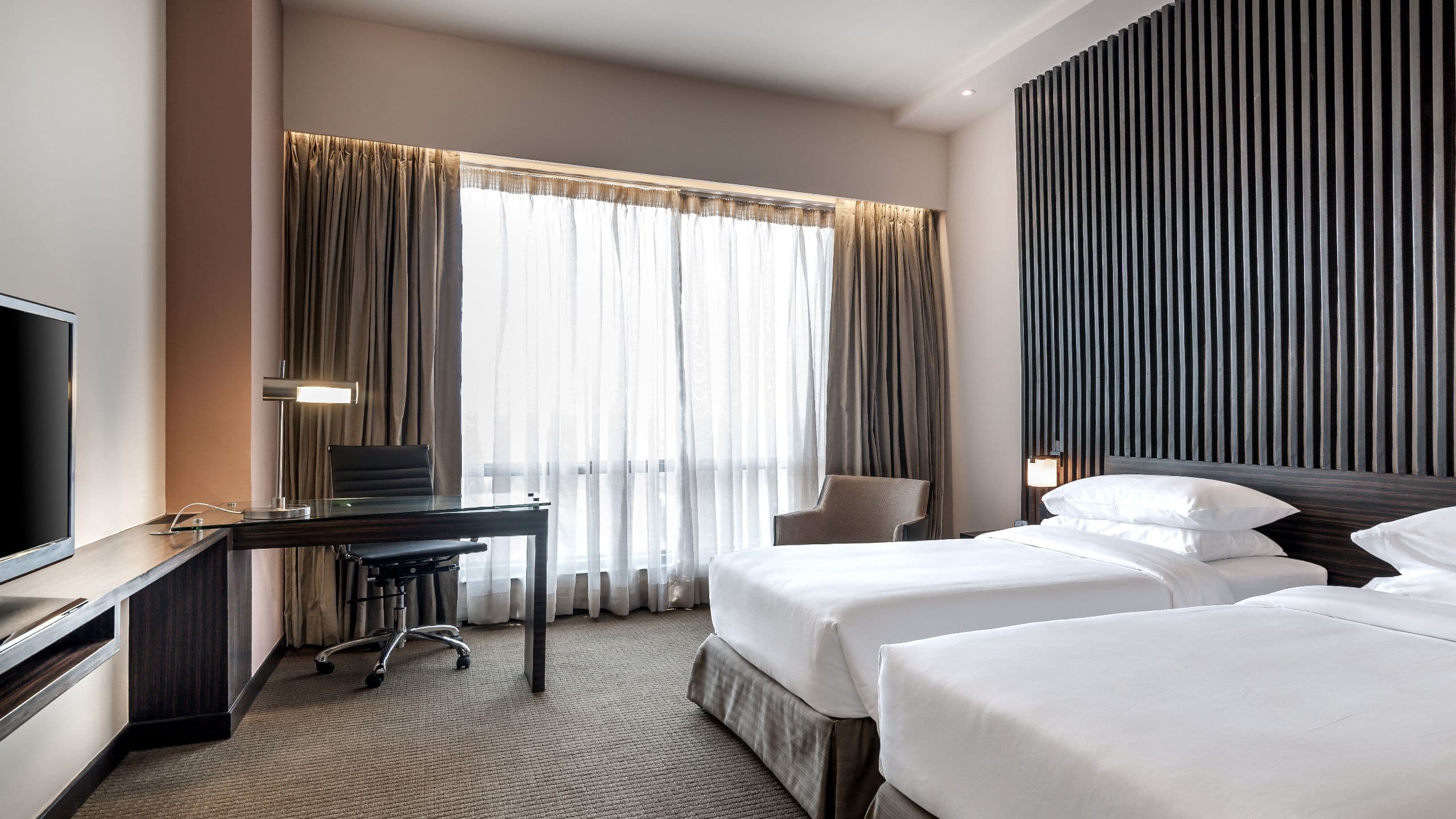 Hyatt Raipur Standard Room Twin Beds