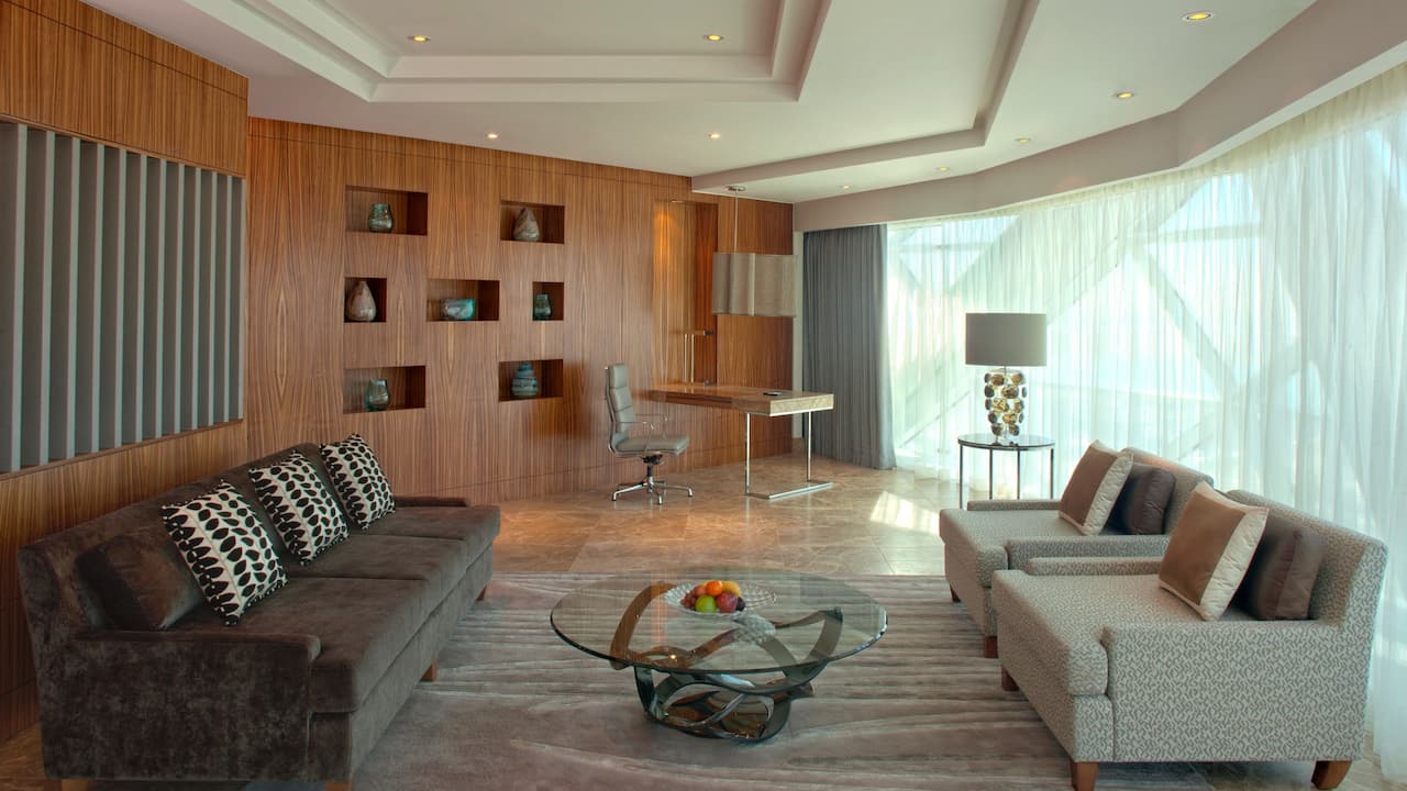 Capital Suite Lounge