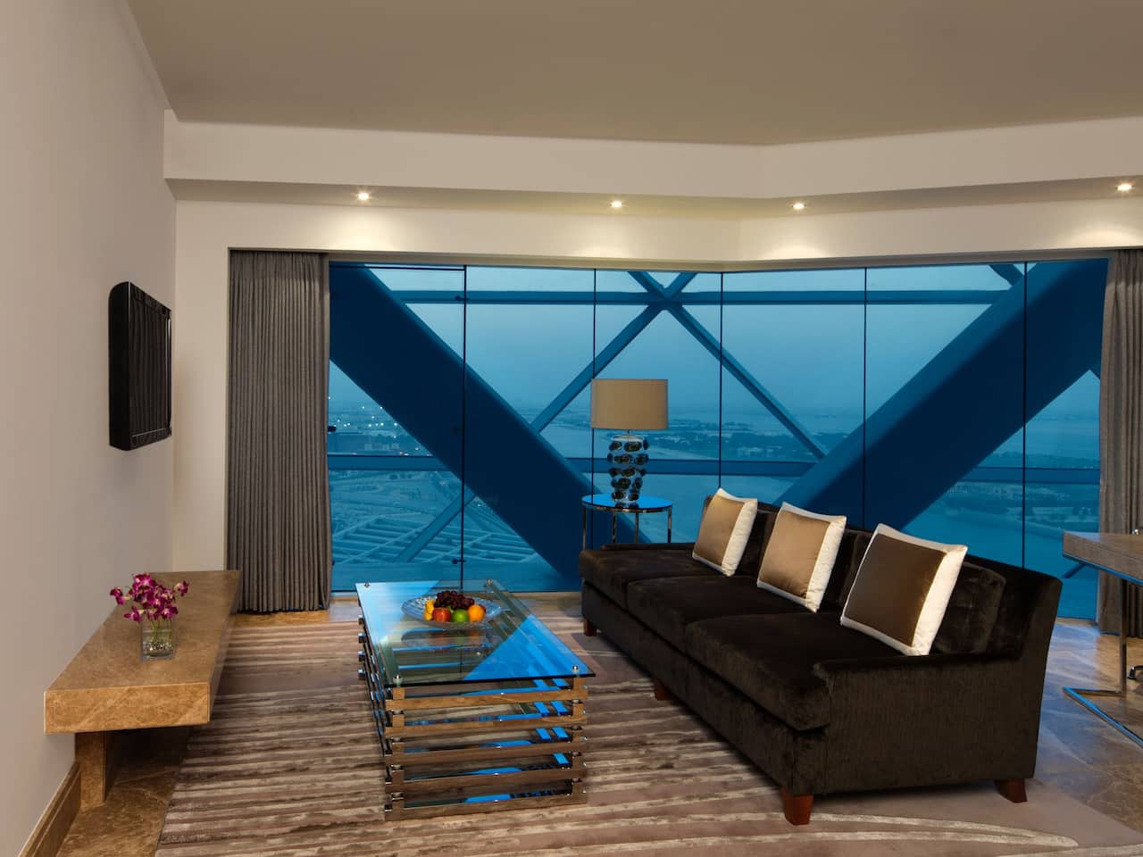 Capital Suite Lounge