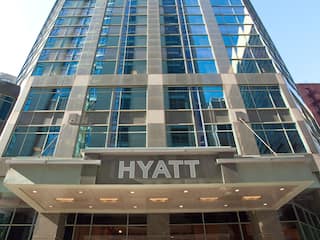 Hyatt Centric Chicago Magnificent Mile Exterior