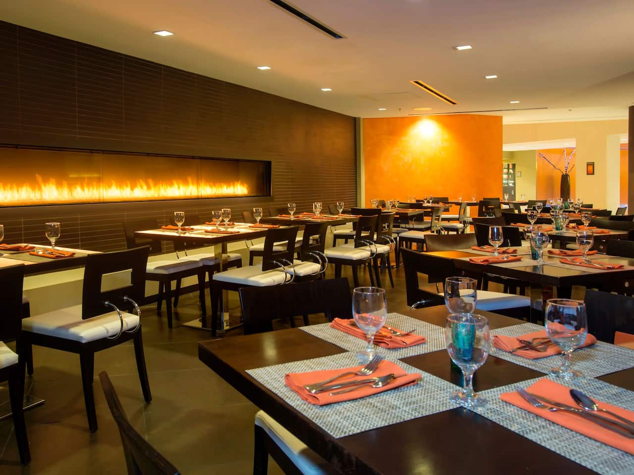 SHARE Restaurant