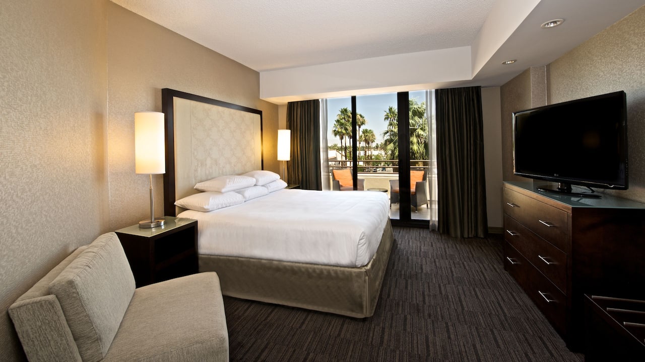 Hyatt Palm Springs Bedroom